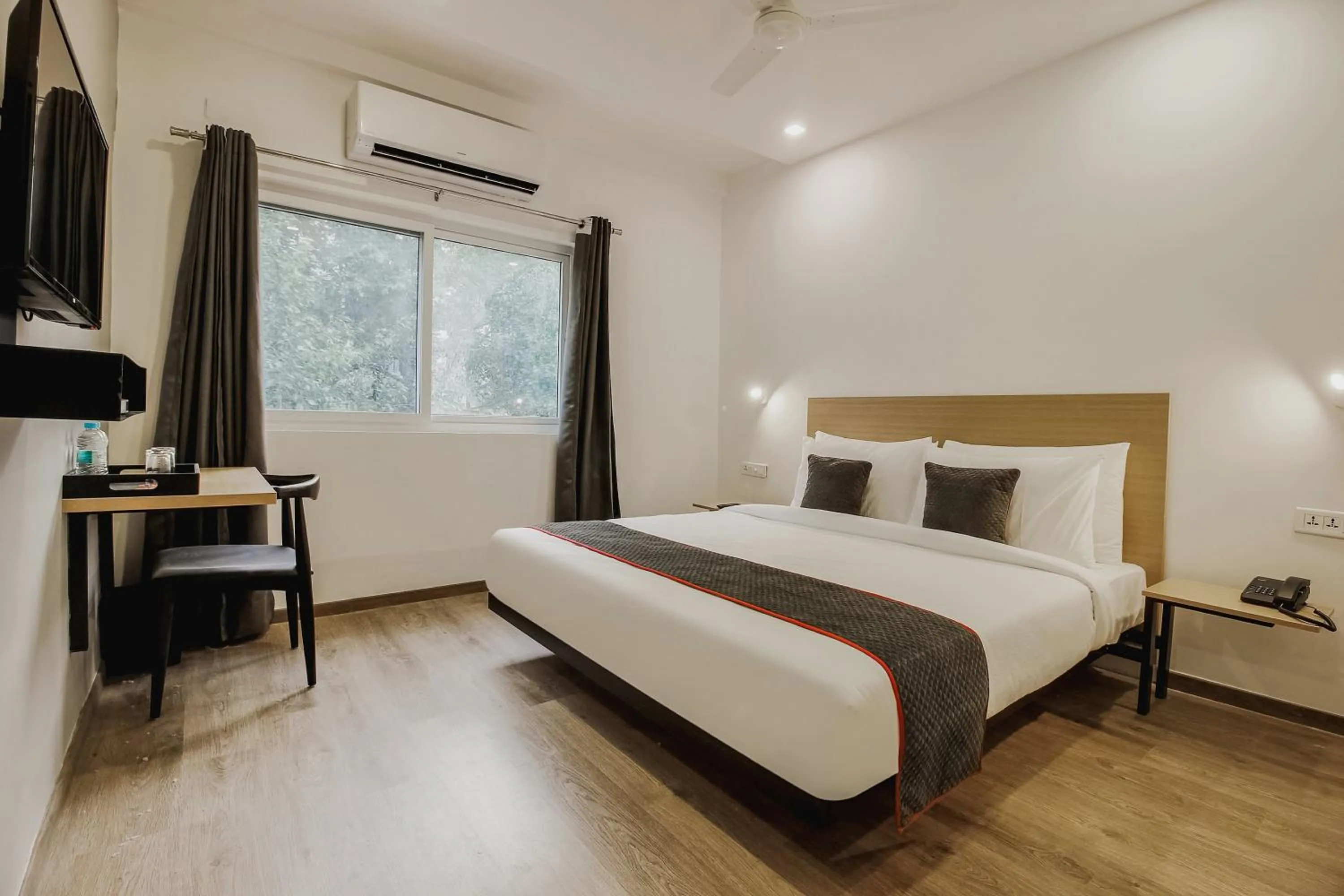 Bedroom, Bed in Super Townhouse 359 Begumpet Near Hyderabad Central