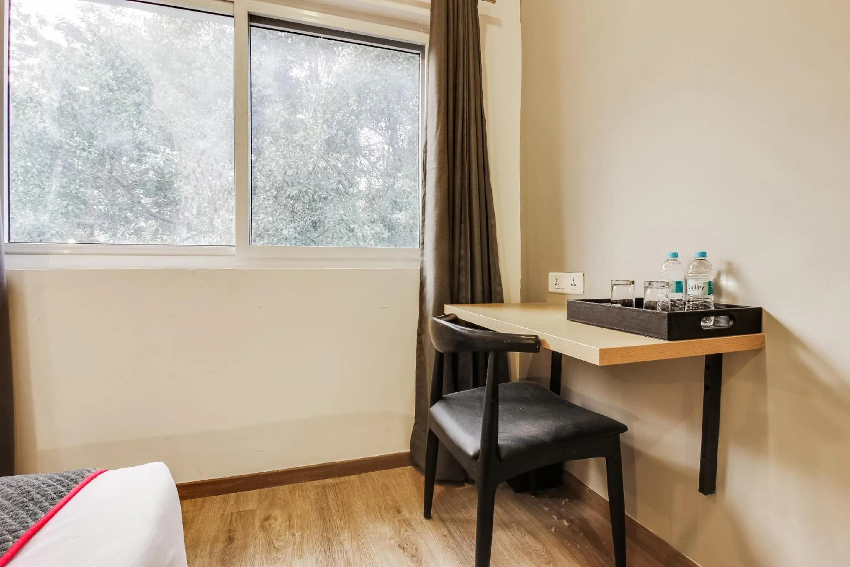 Bedroom in Super Townhouse 359 Begumpet Near Hyderabad Central