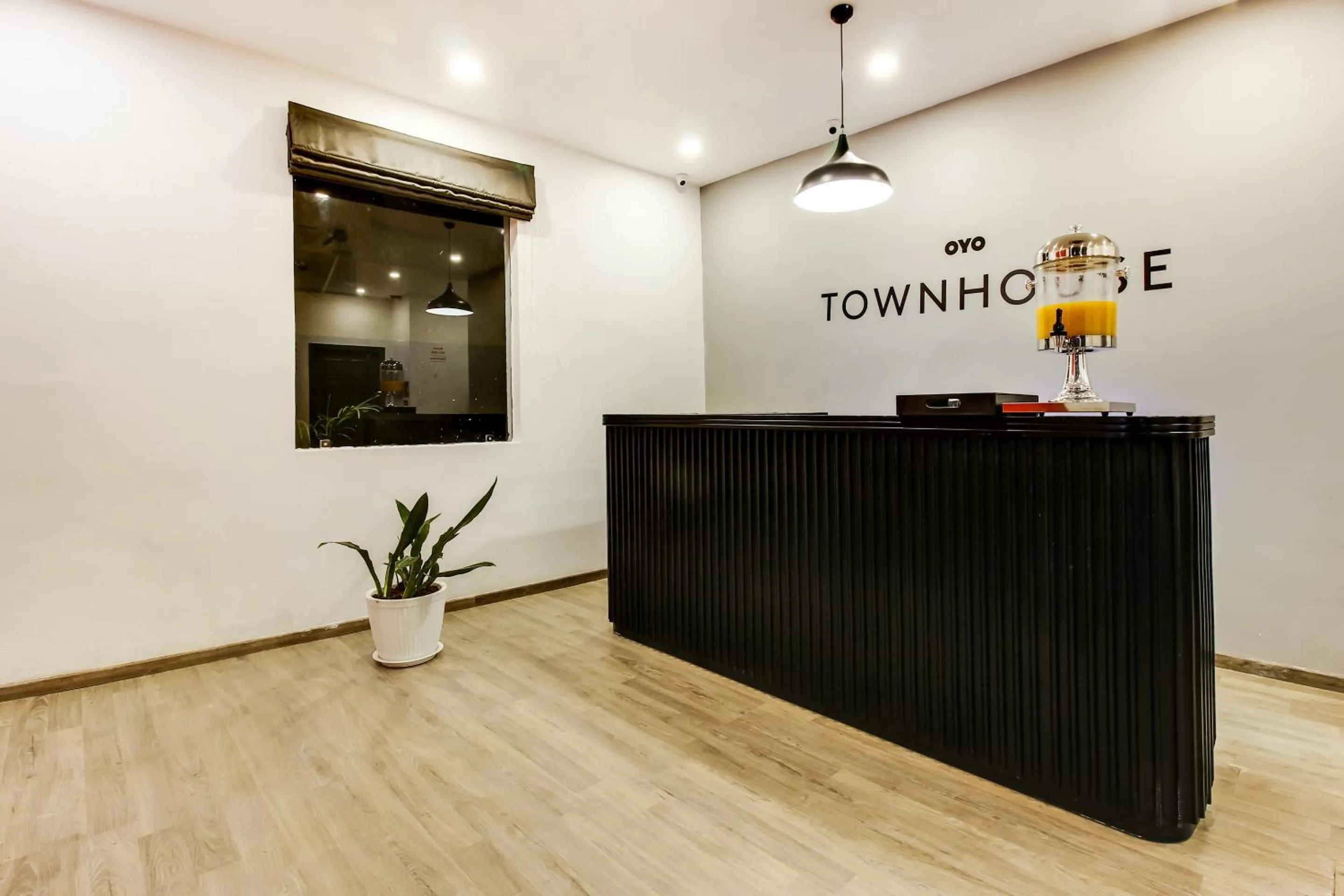 Lobby or reception in Super Townhouse De Alphabet