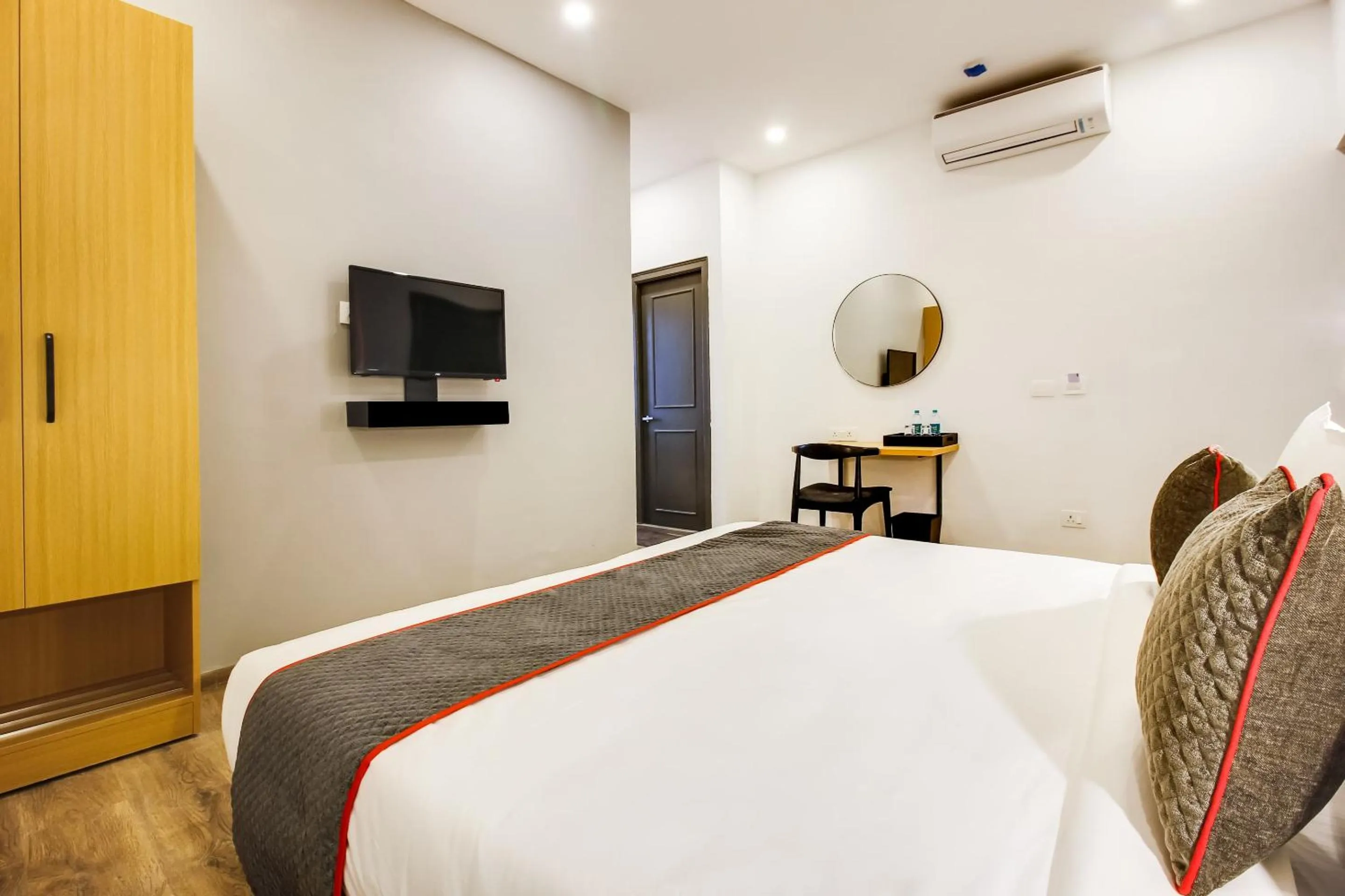 Bedroom in Super Townhouse De Alphabet