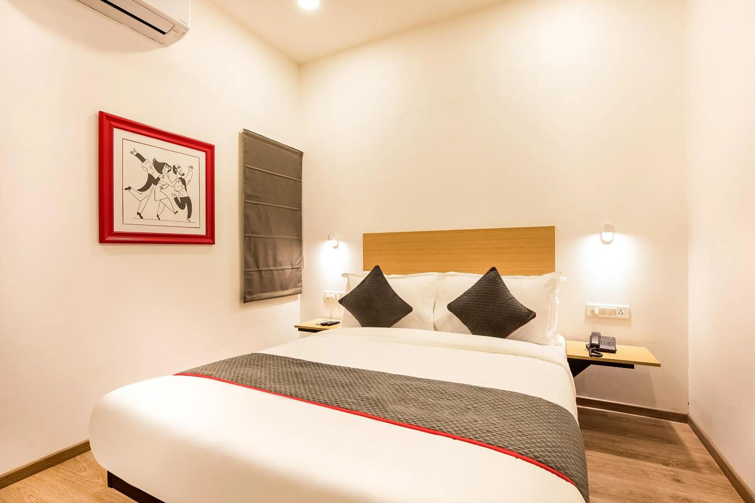 Bedroom, Bed in Townhouse Pipliyahana Square