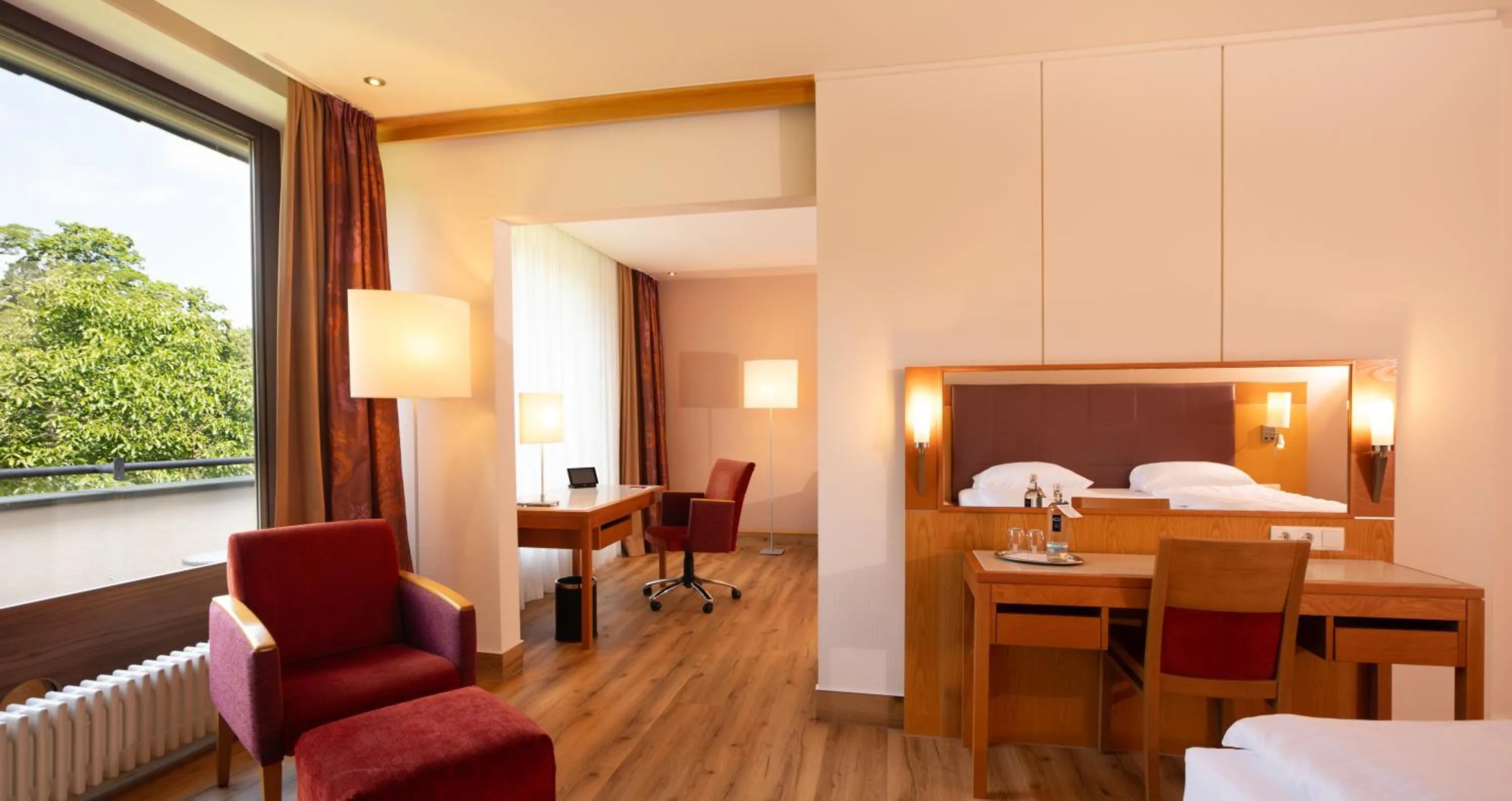 Photo of the whole room, Bed in Dolce by Wyndham Bad Nauheim