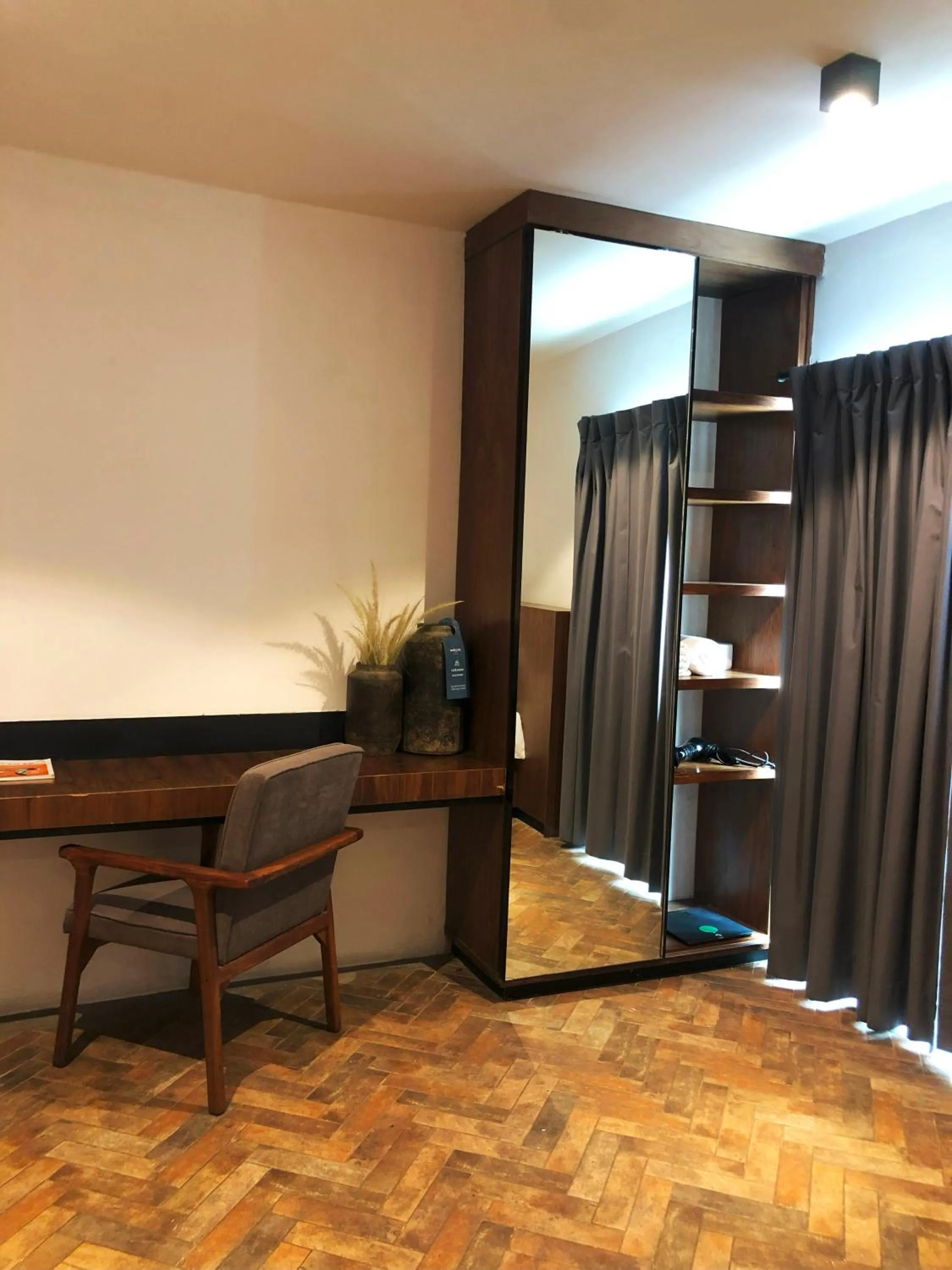 wardrobe in Hotel Marielena