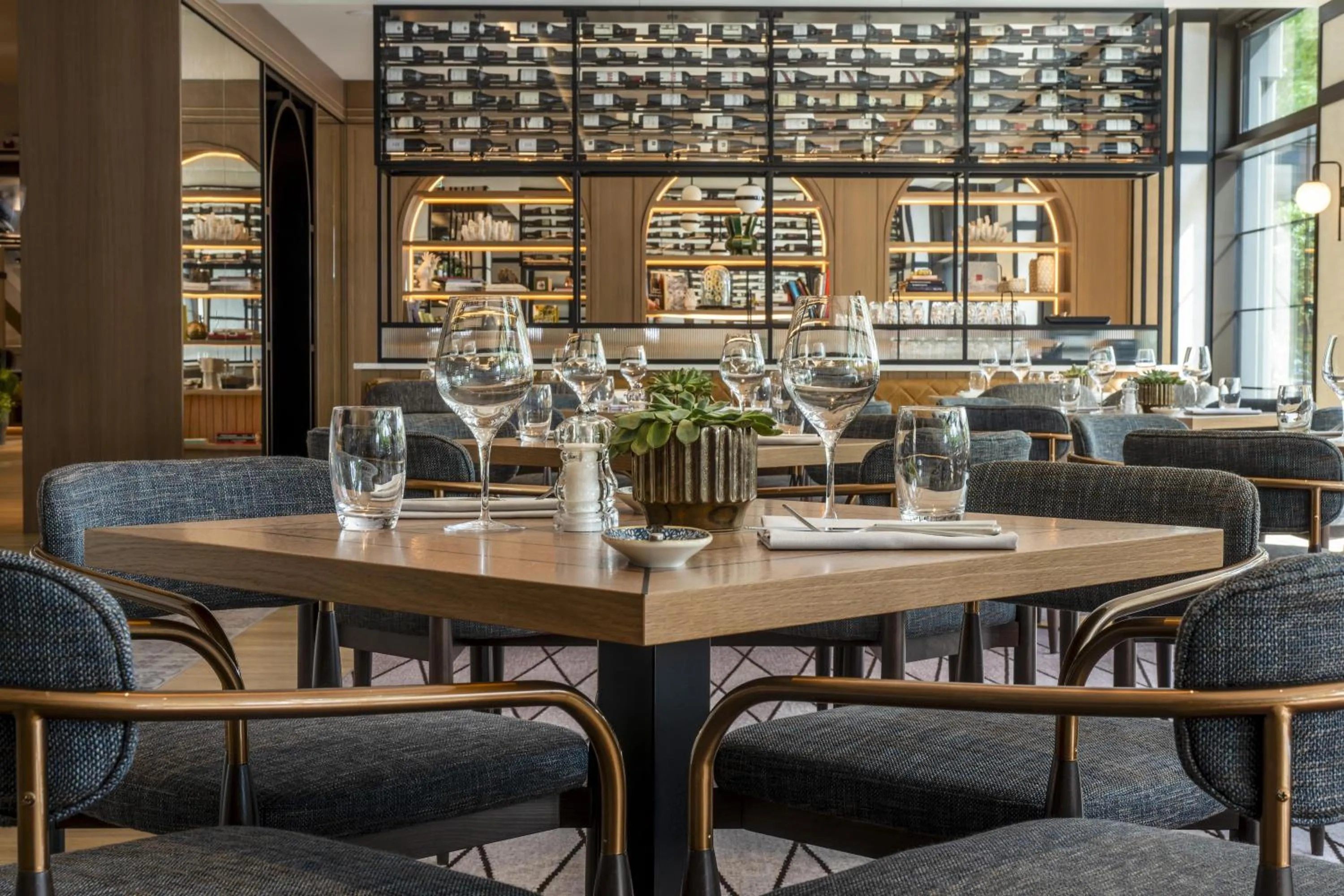 Restaurant/places to eat in DoubleTree by Hilton Berlin Ku'damm