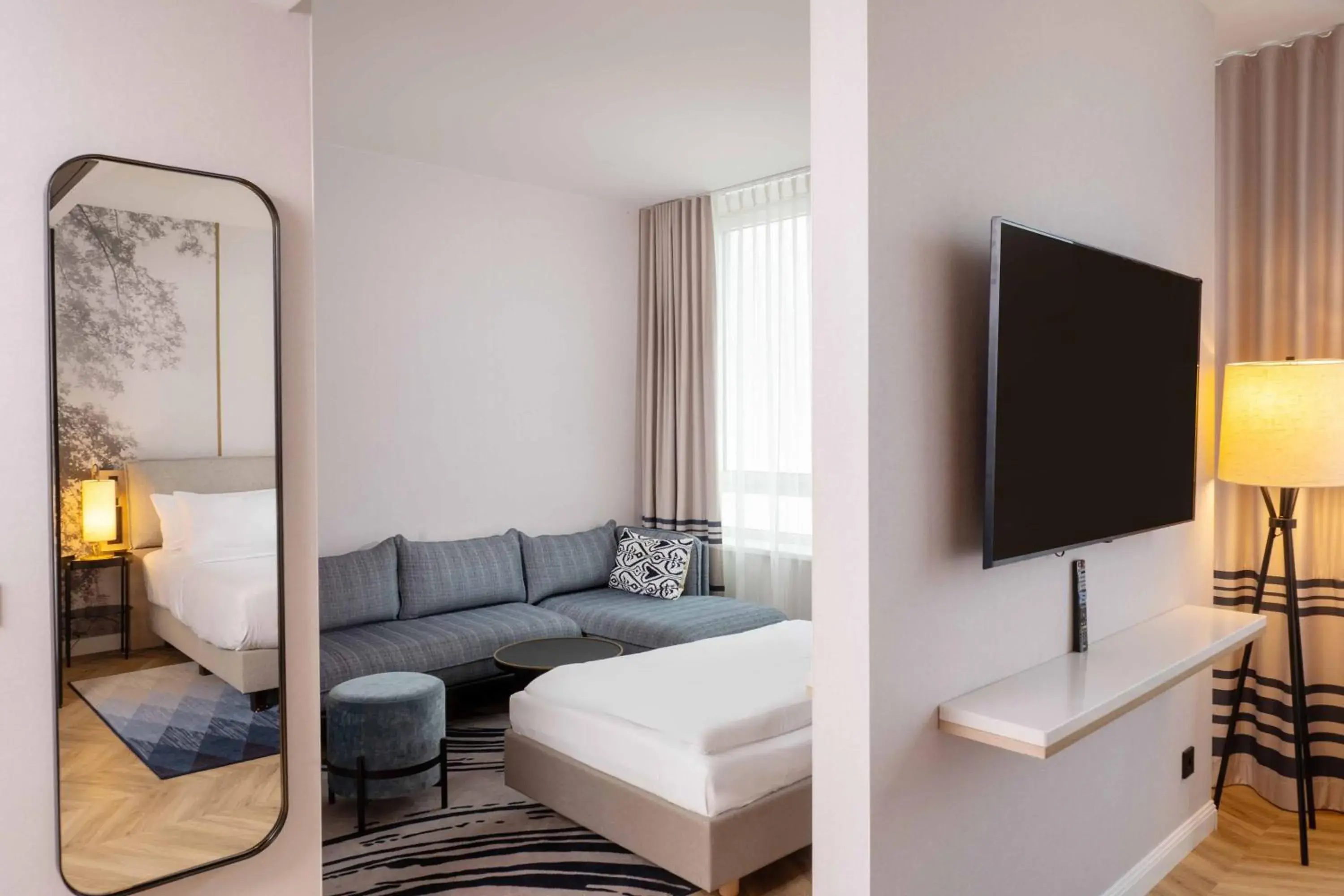 Junior Suite in DoubleTree by Hilton Berlin Ku'damm Junior Suite in DoubleTree by Hilton Berlin Ku'damm