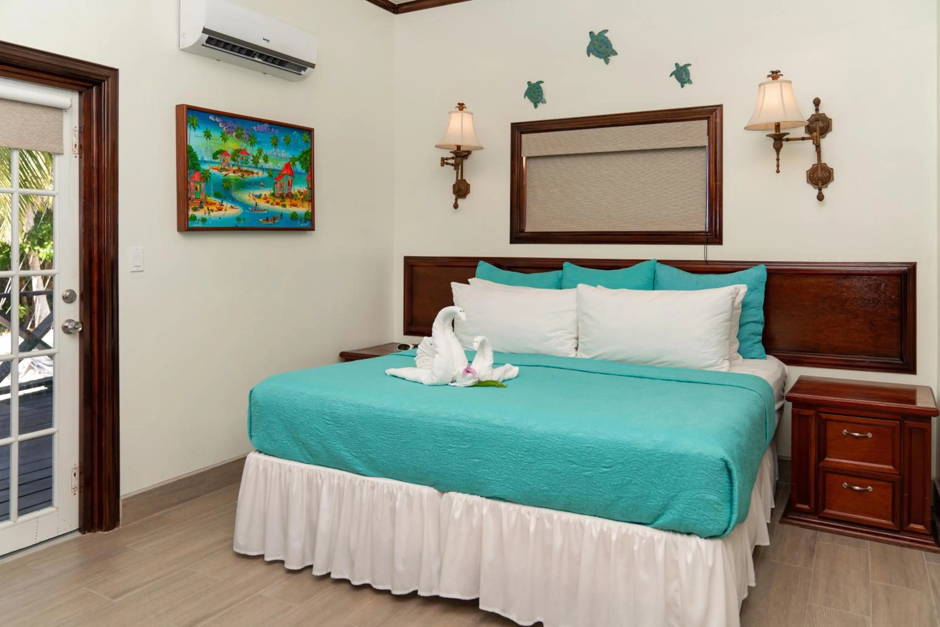 Bed in X'tan Ha- The Waterfront