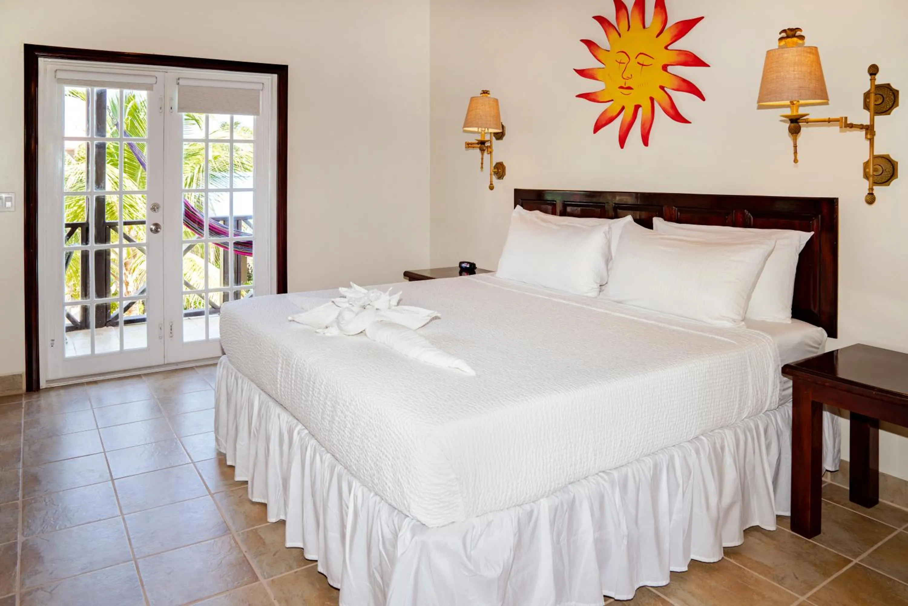 Bed in X'tan Ha- The Waterfront