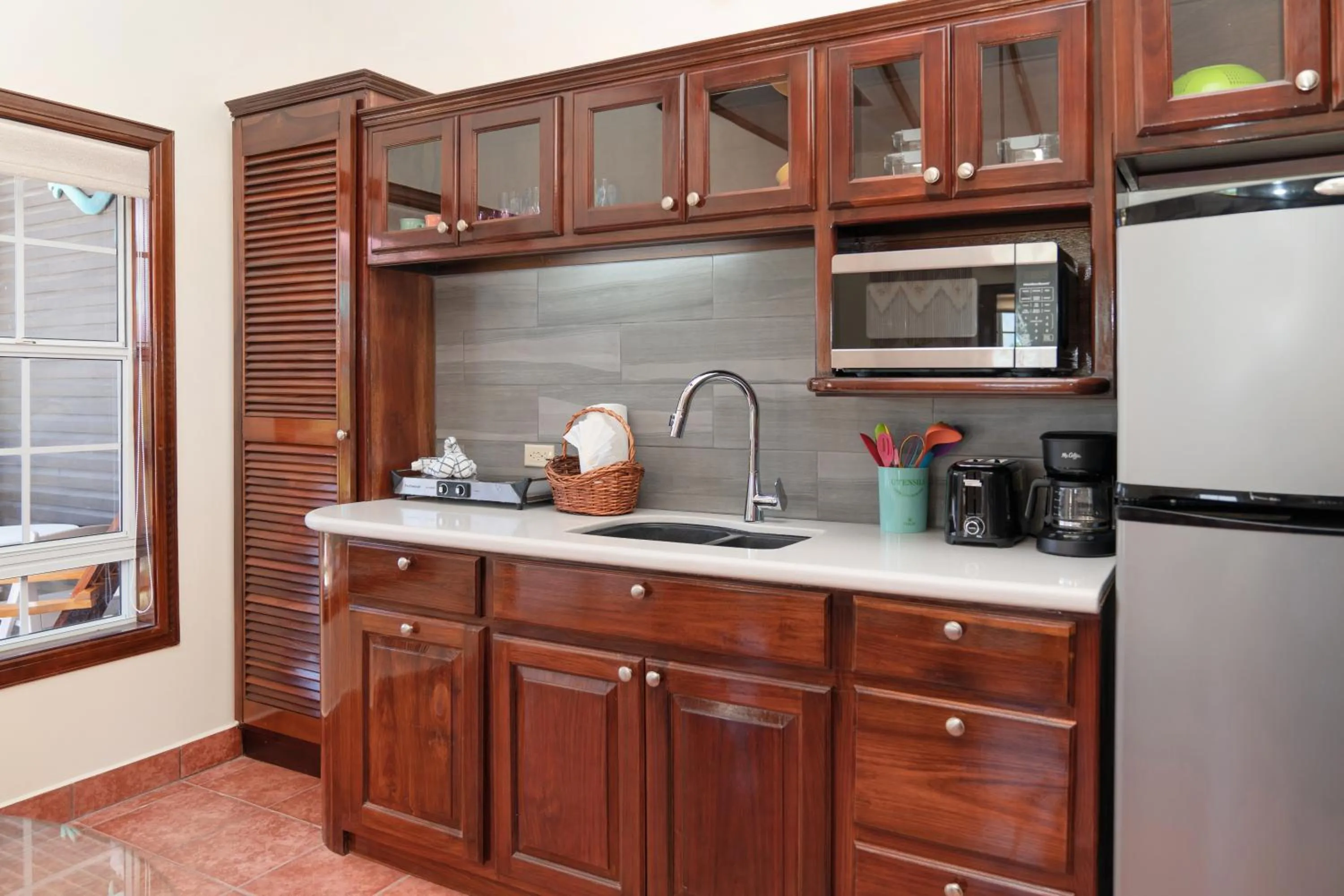 Coffee/tea facilities in X'tan Ha- The Waterfront