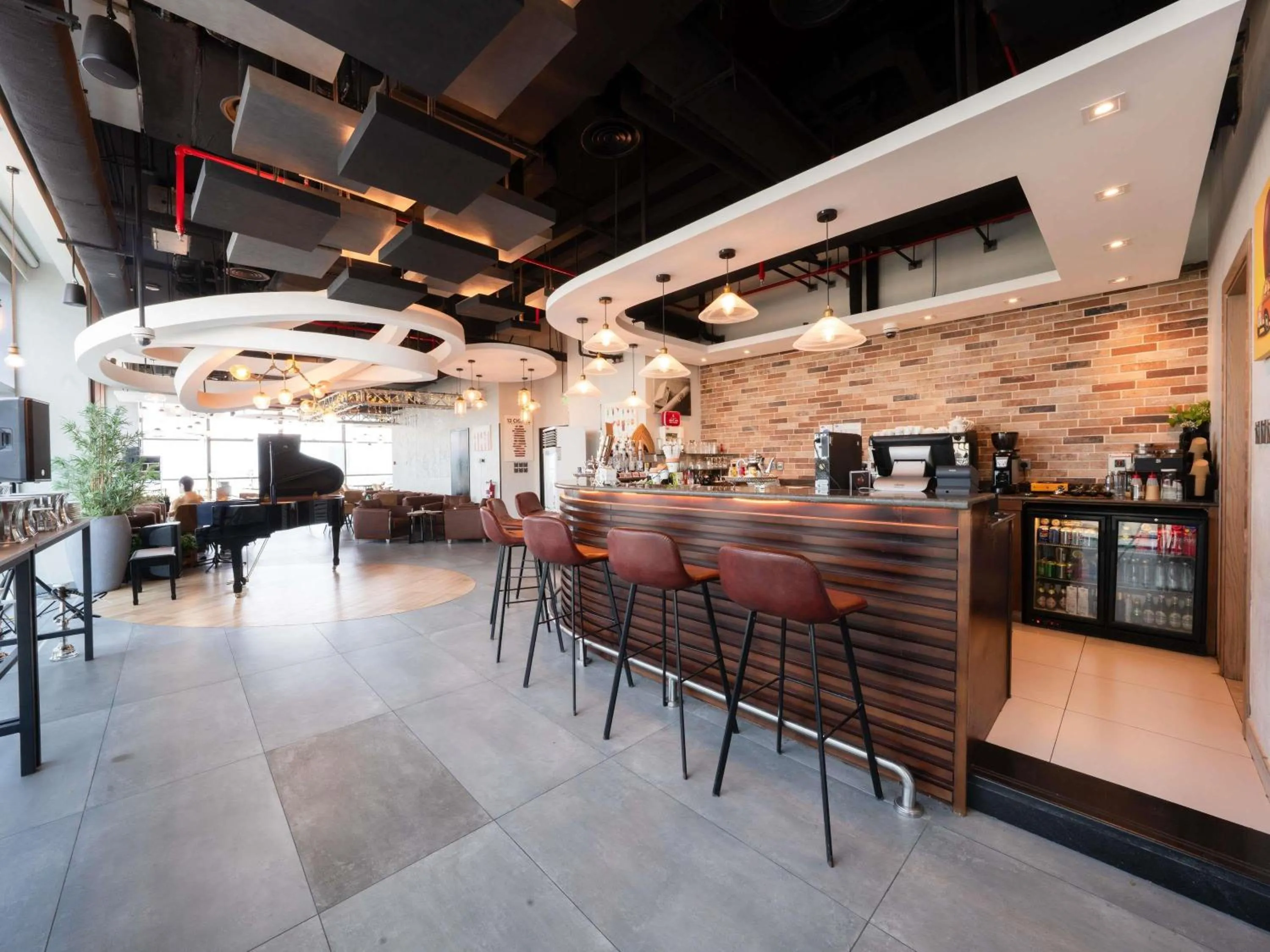 Restaurant/places to eat in Adagio Jeddah City Center