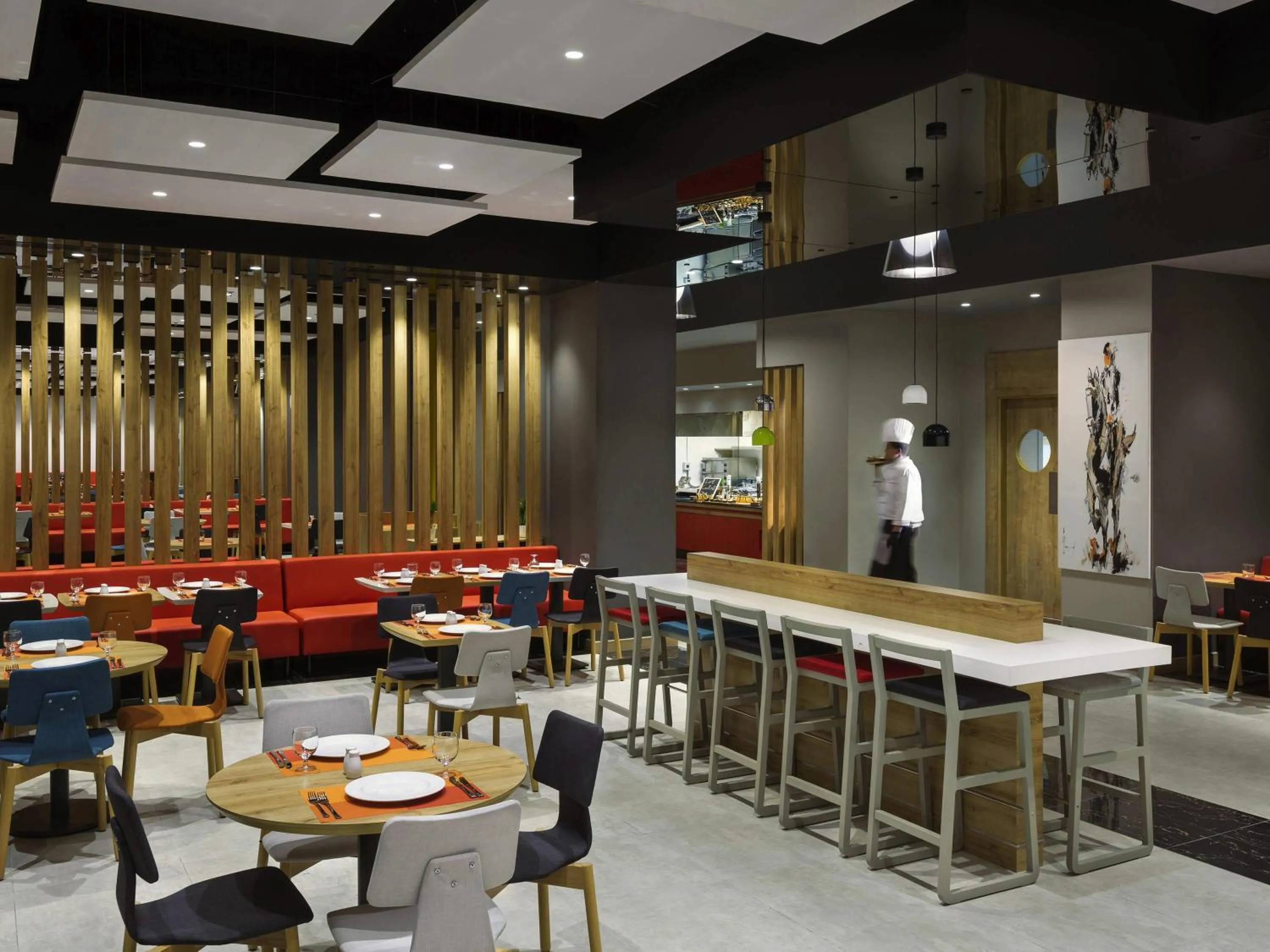 Restaurant/places to eat in Adagio Jeddah City Center