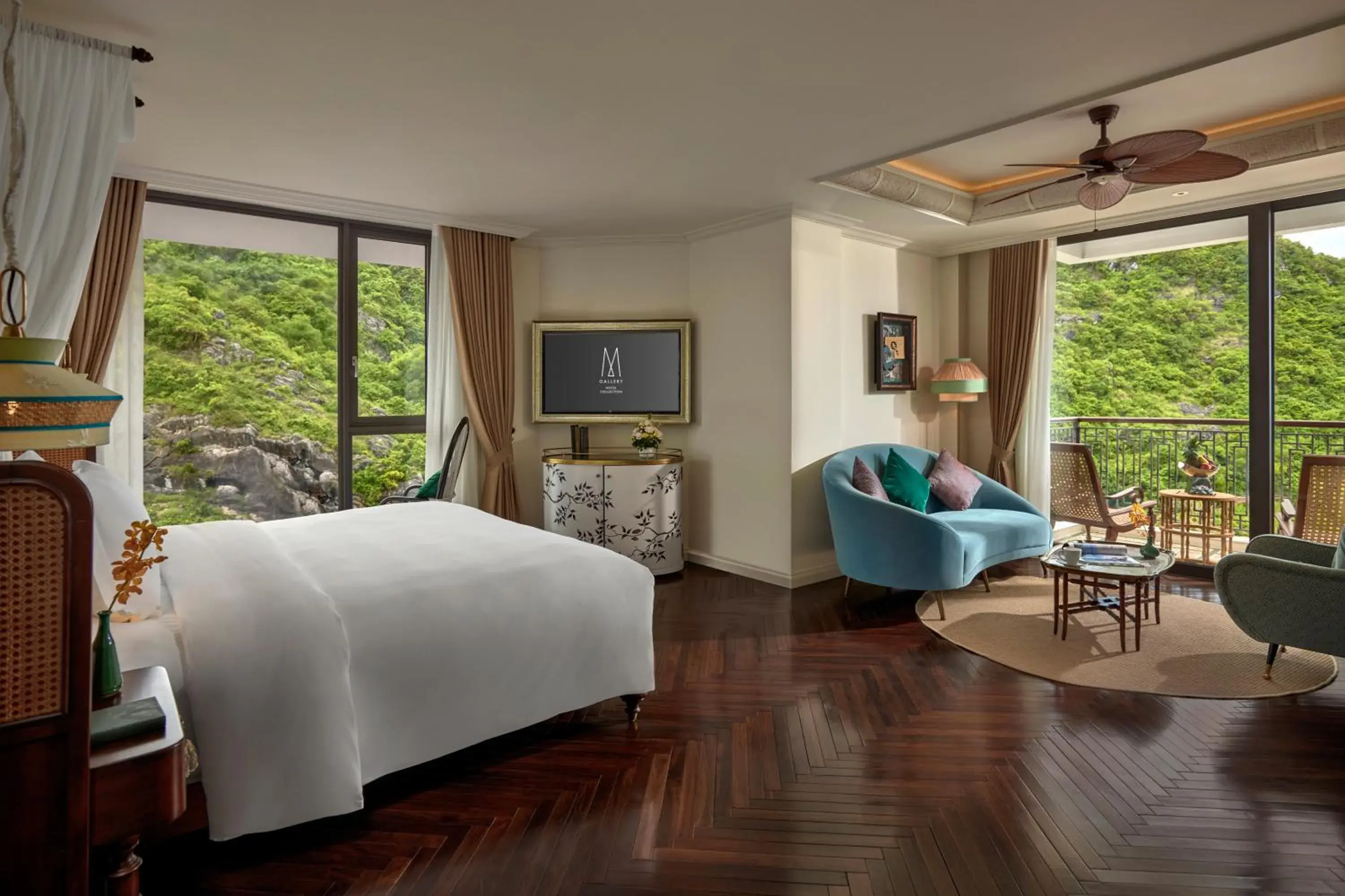 Deluxe King Suite with Bunk Bed in Hôtel Perle d'Orient Cat Ba - MGallery Deluxe King Suite with Bunk Bed in Hôtel Perle d'Orient Cat Ba - MGallery