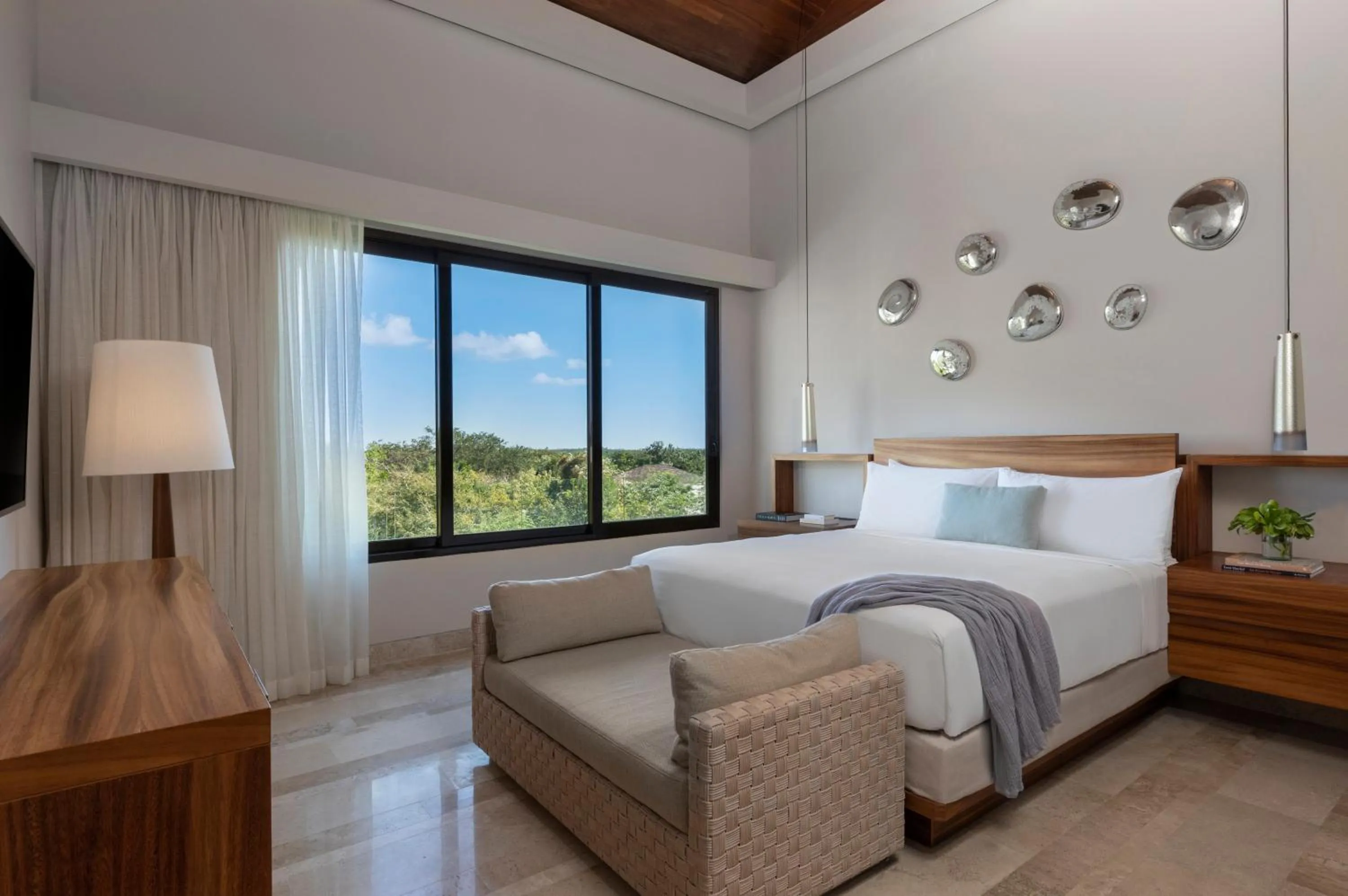 Bedroom, Bed in Fairmont Heritage Place Mayakoba
