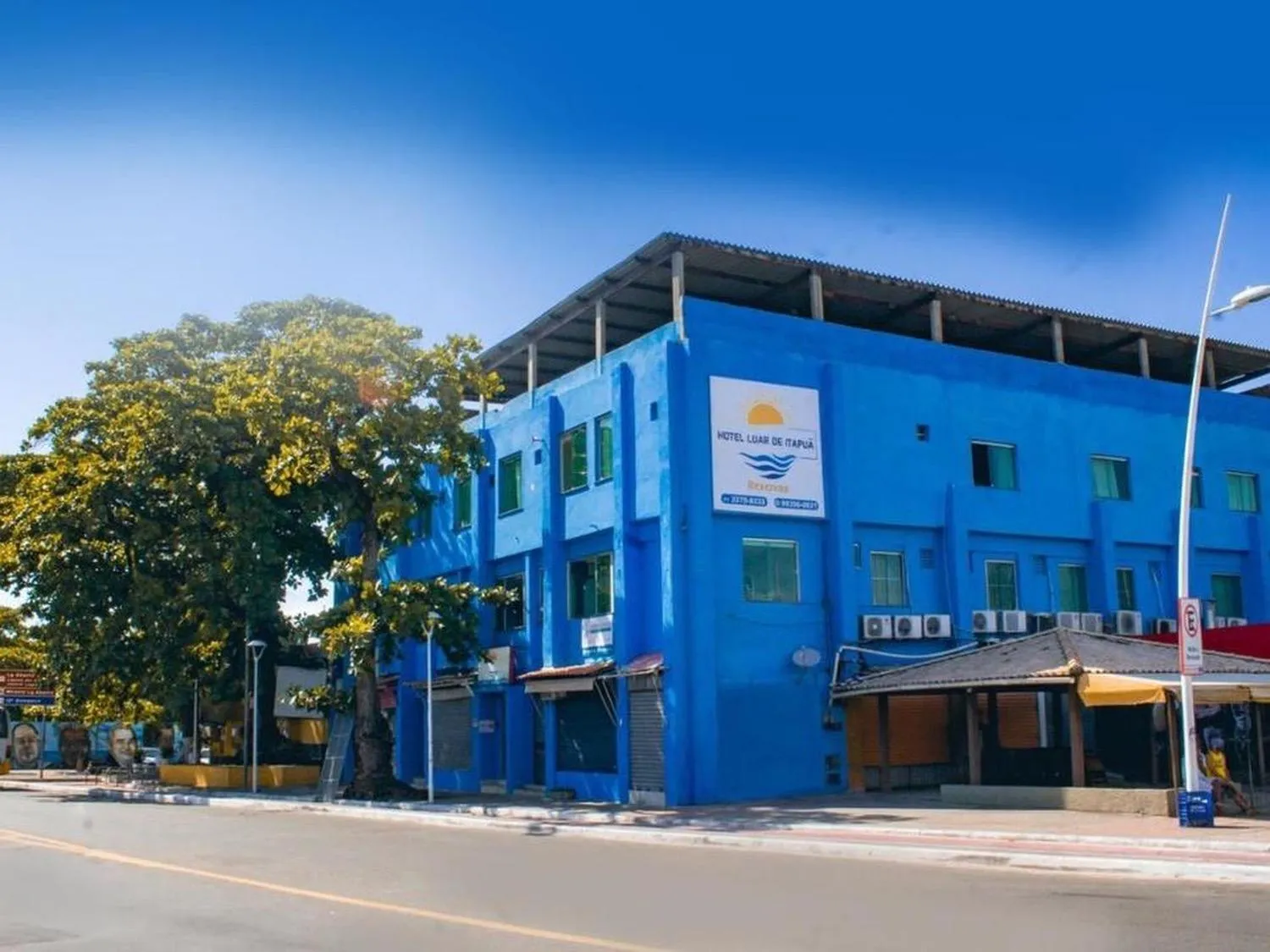Property building in Hotel Luar de Itapua