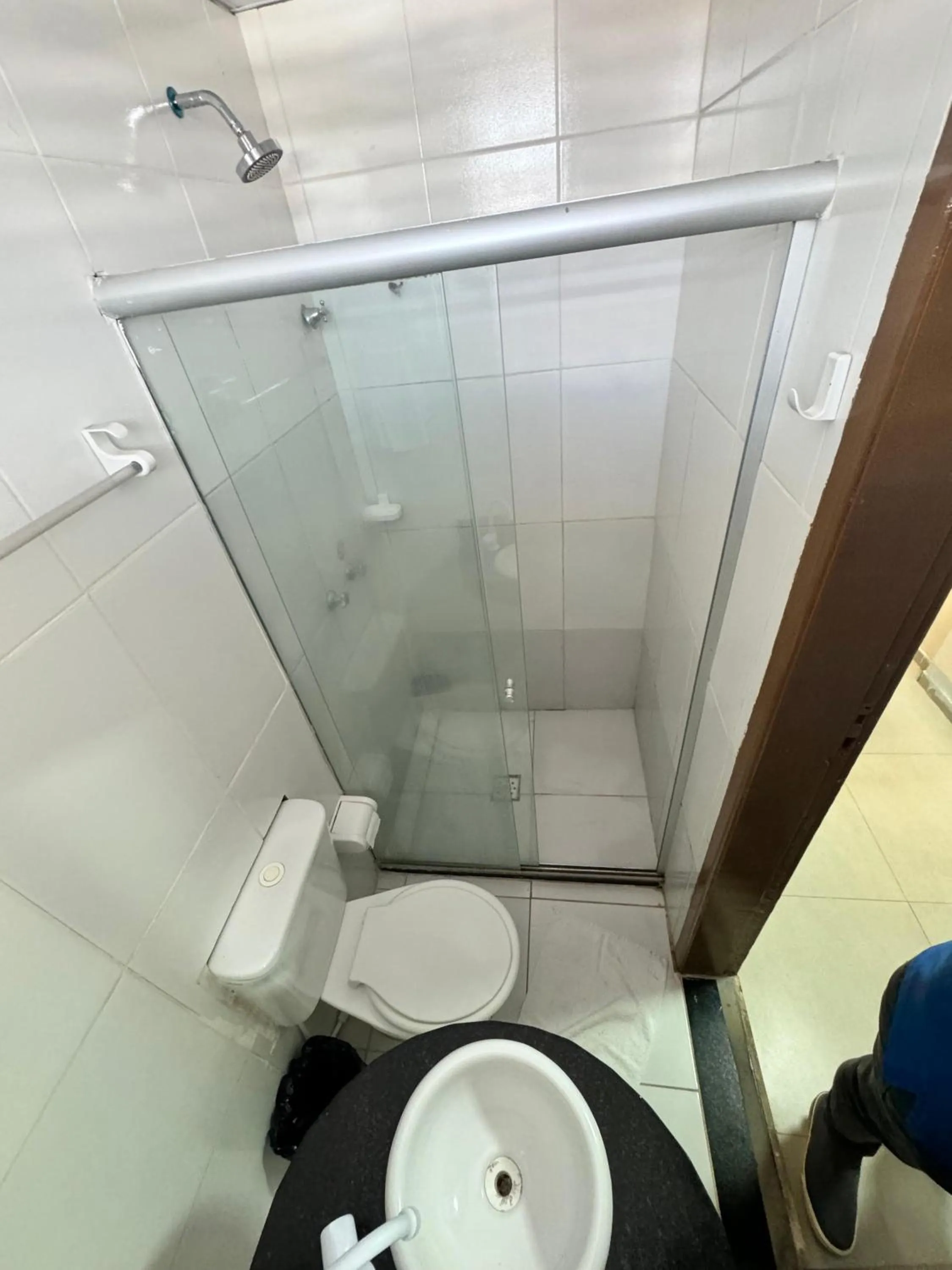 Shower in Hotel Luar de Itapua