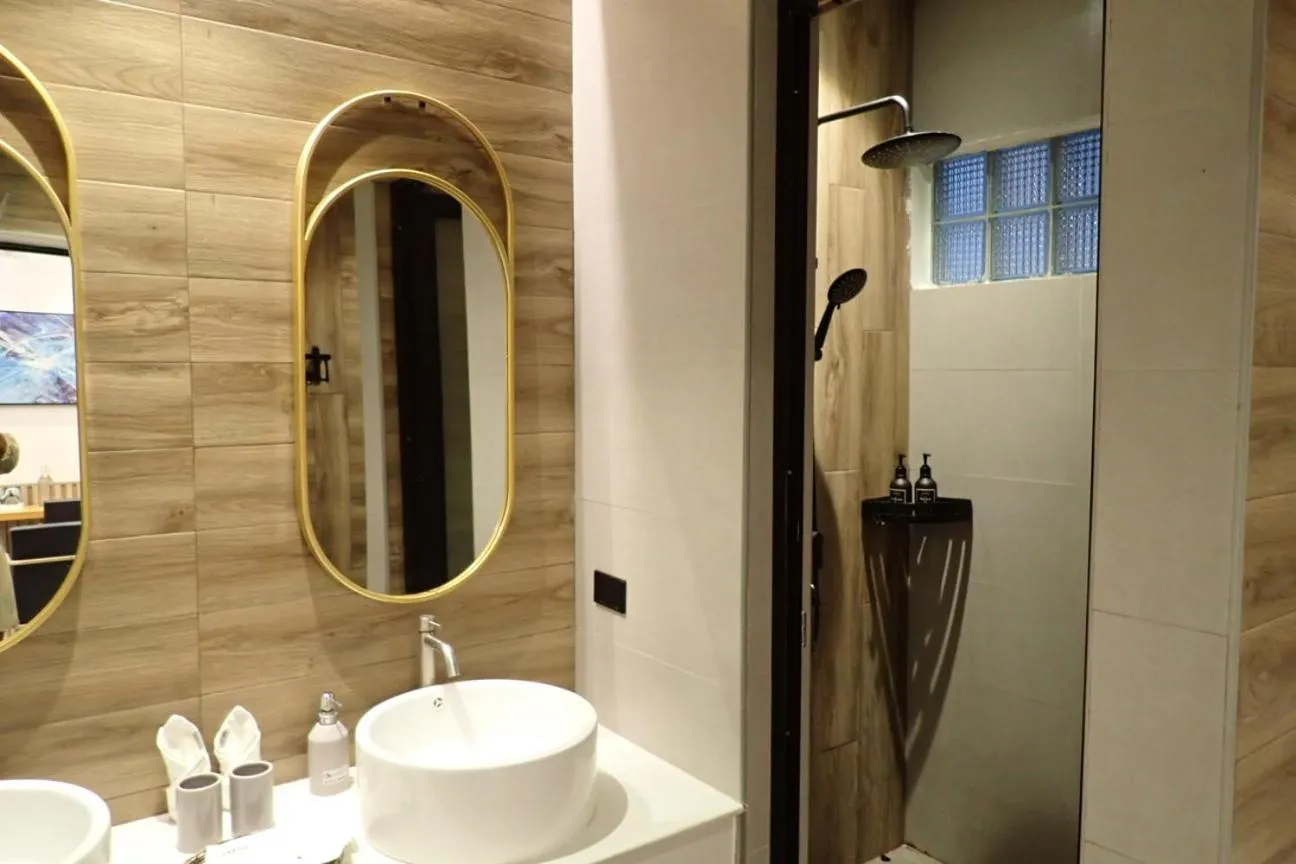 Bathroom in Only Seed Resort 欧芮希度假酒店