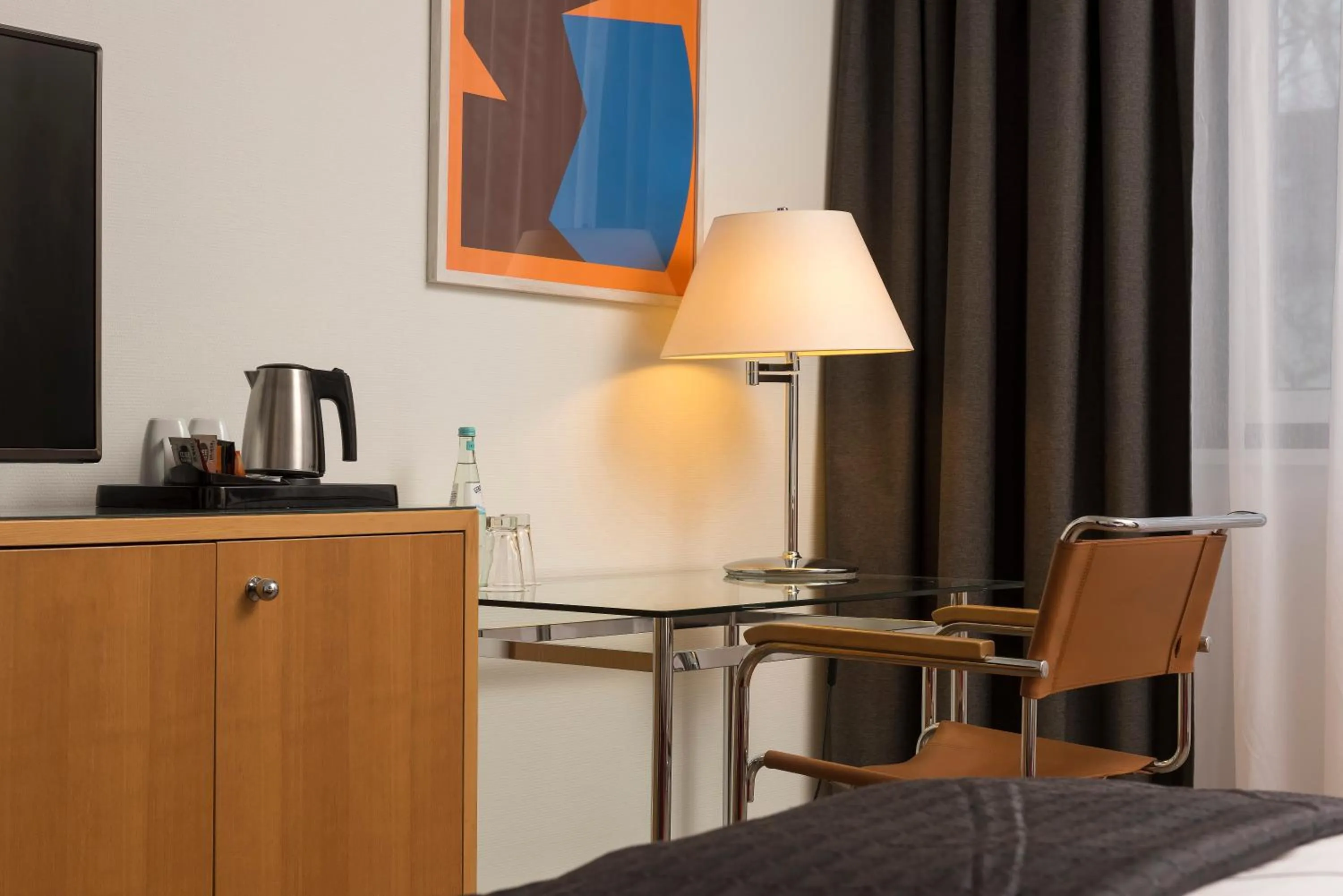 Photo of the whole room, Bed in Holiday Inn Berlin City-West by IHG