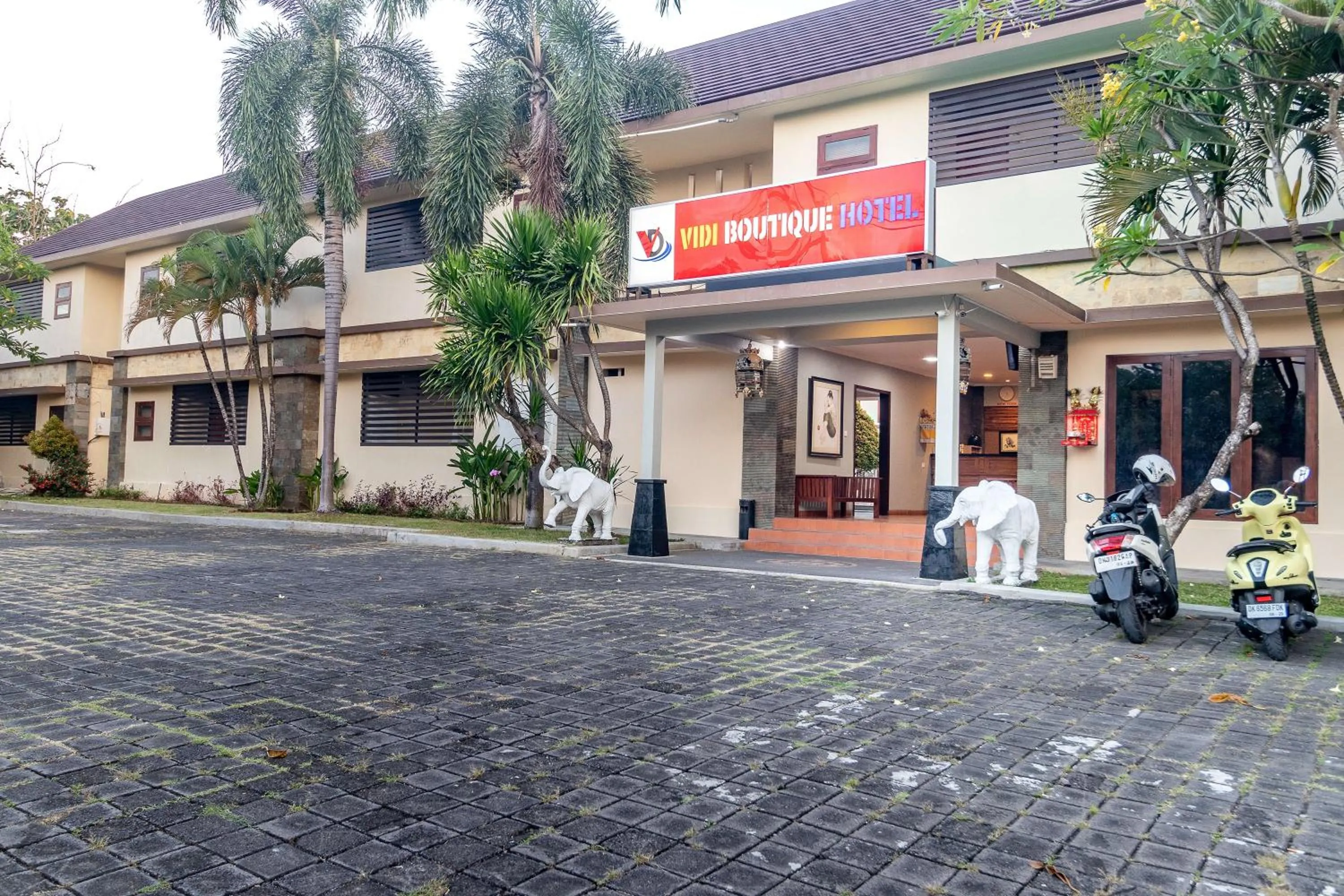 Facade/entrance in Vidi Boutique Hotel