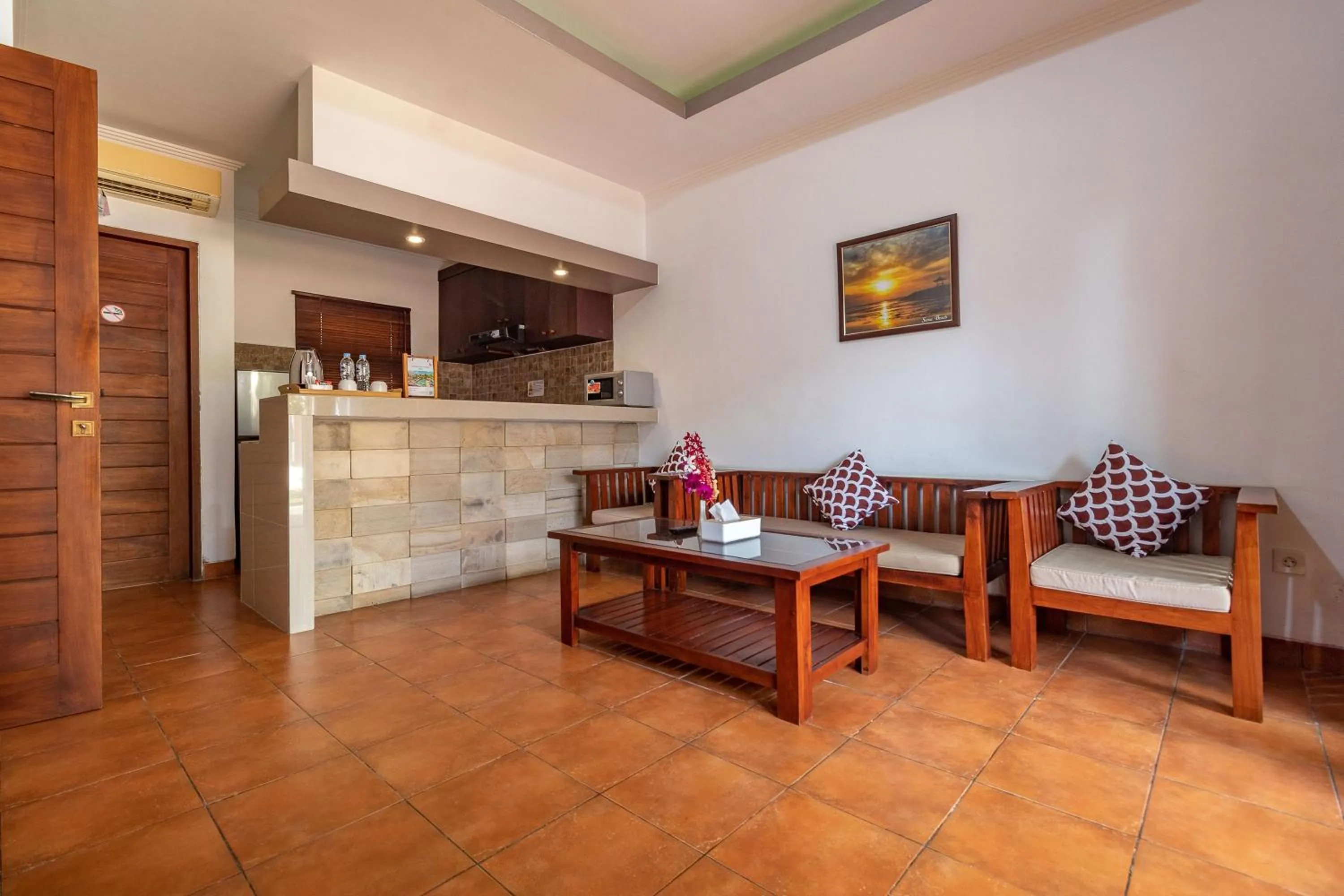 Kitchen or kitchenette in Vidi Boutique Hotel