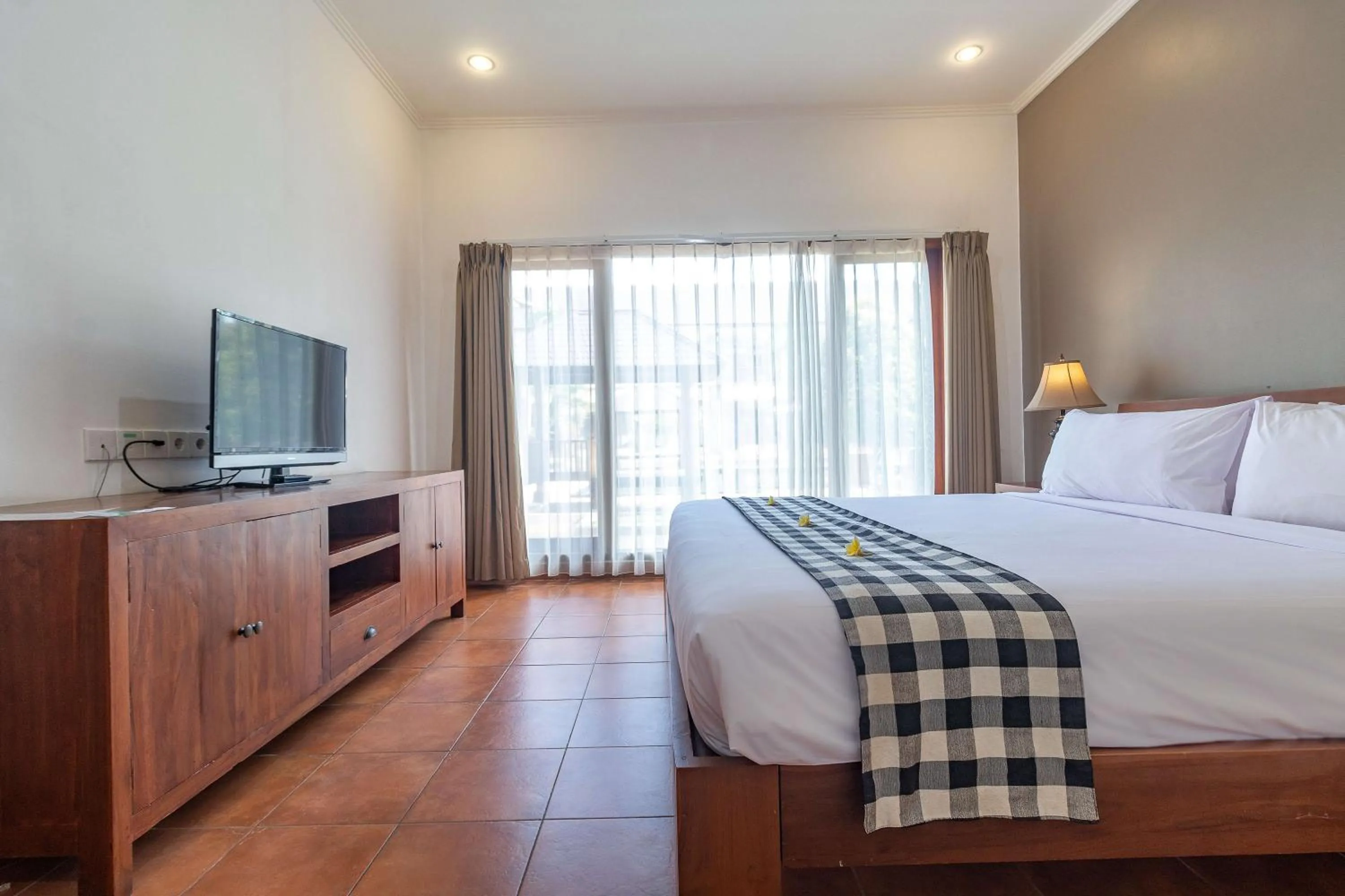 Photo of the whole room, Bed in Vidi Boutique Hotel