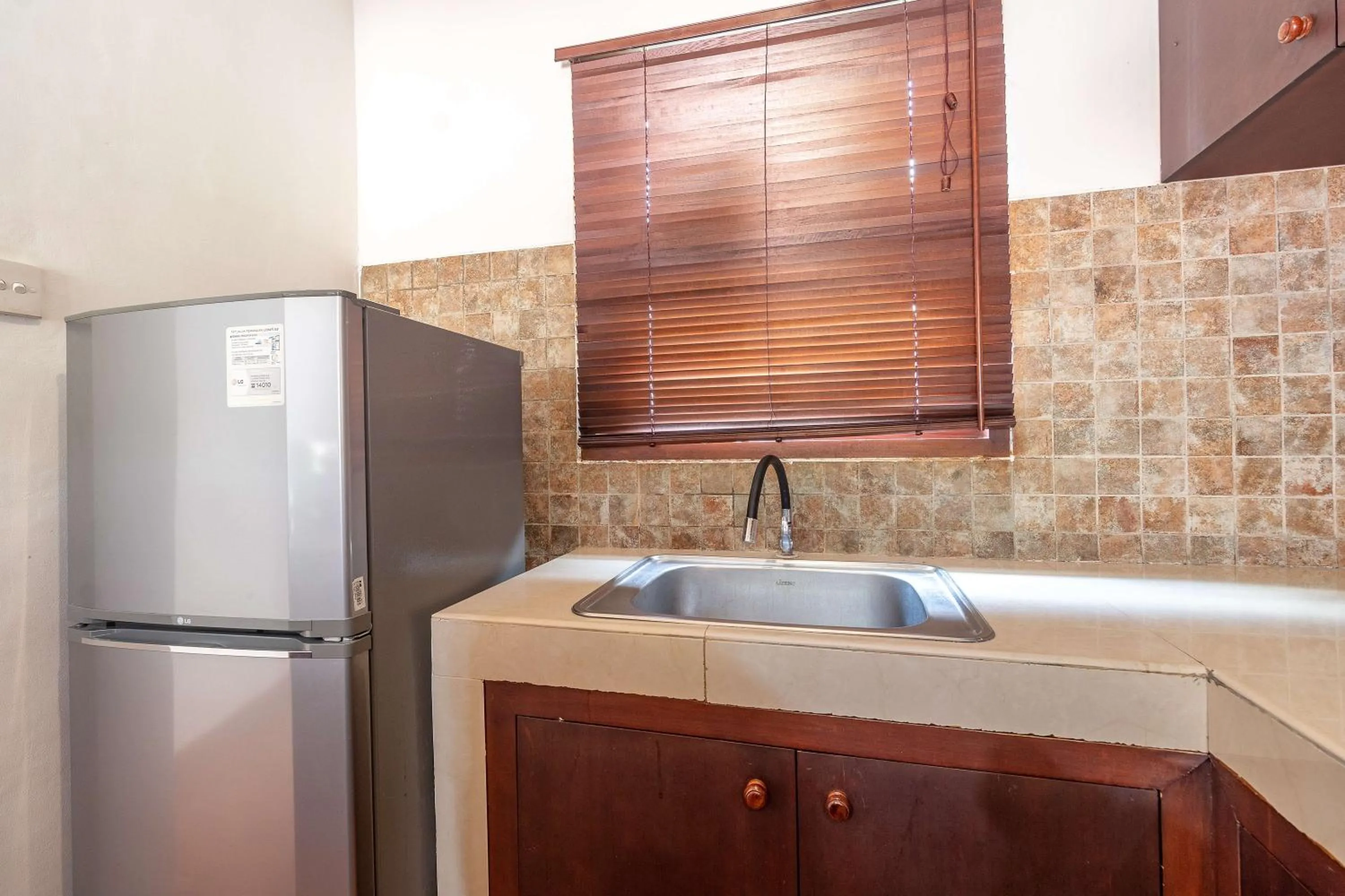 dishwasher in Vidi Boutique Hotel