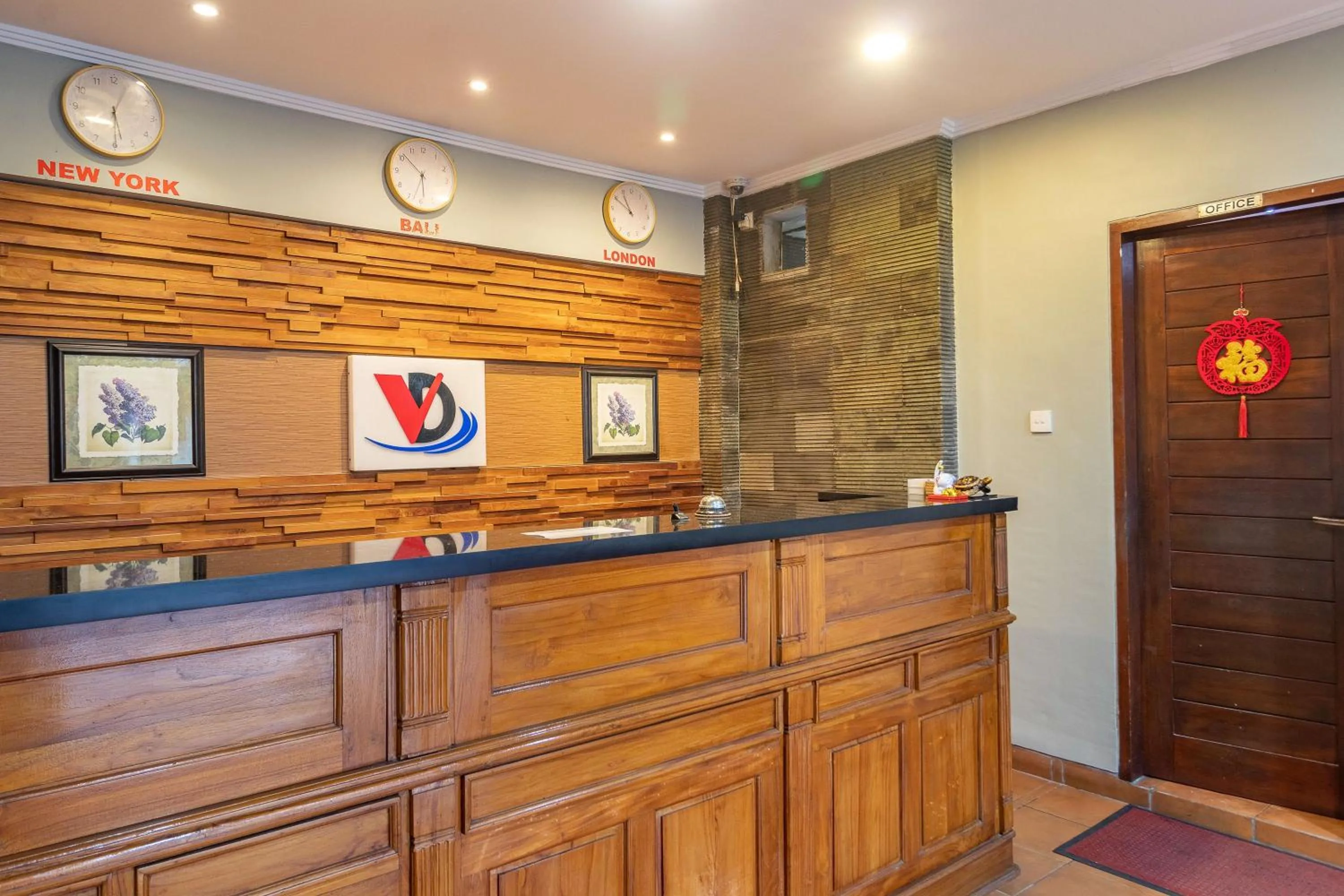 Lobby or reception in Vidi Boutique Hotel