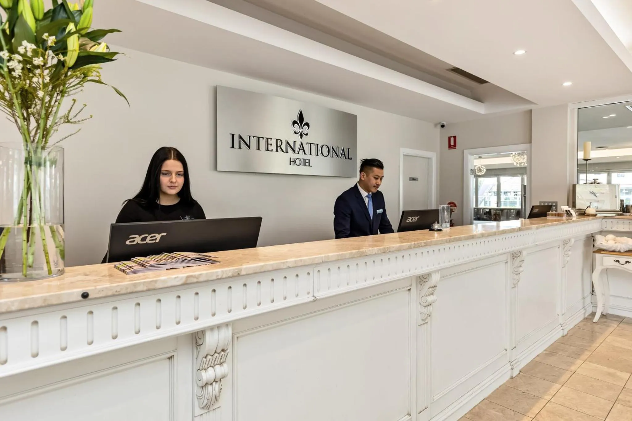Property building in International Hotel Wagga Wagga
