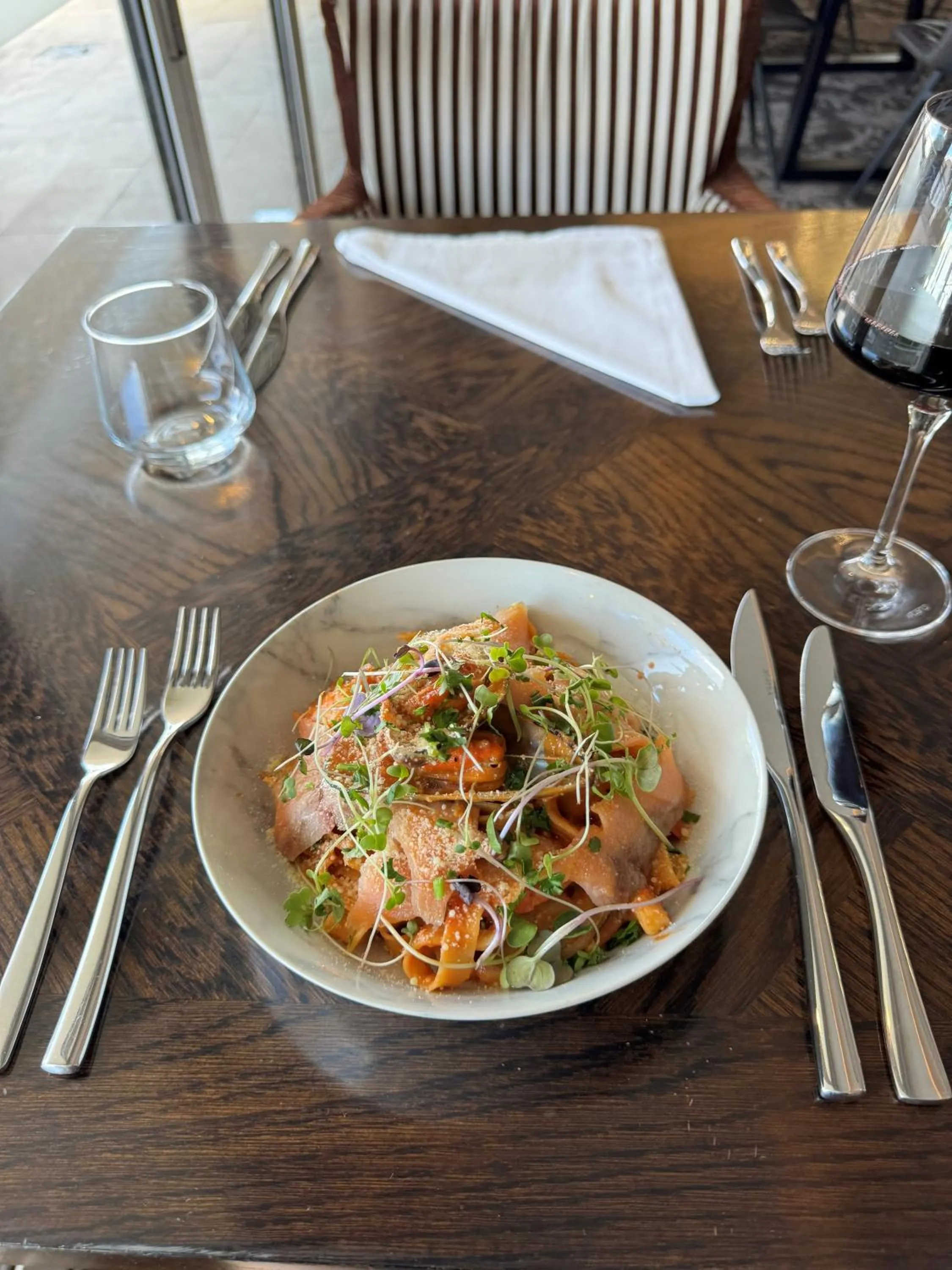 Restaurant/places to eat in International Hotel Wagga Wagga