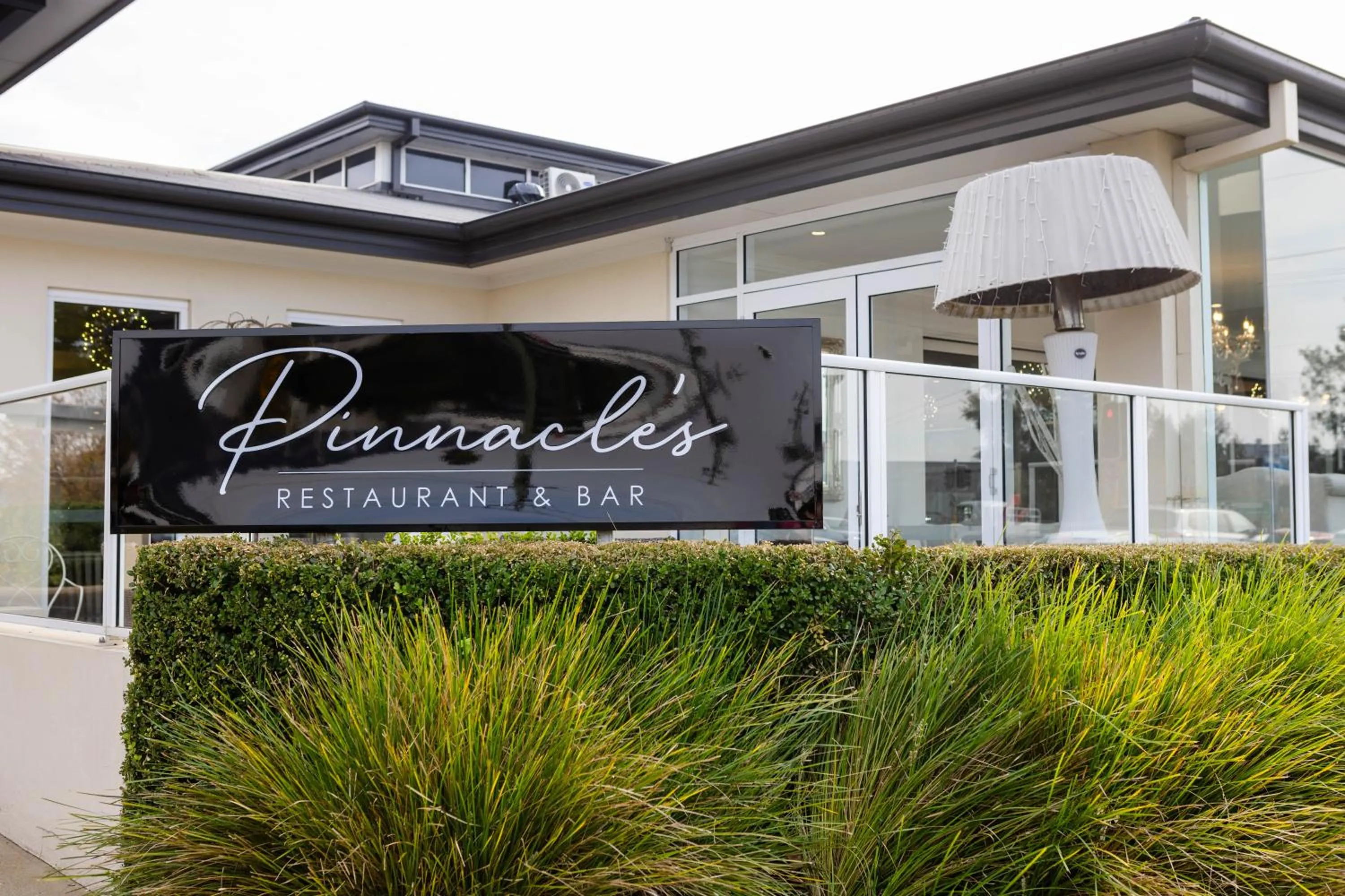 Property building in International Hotel Wagga Wagga