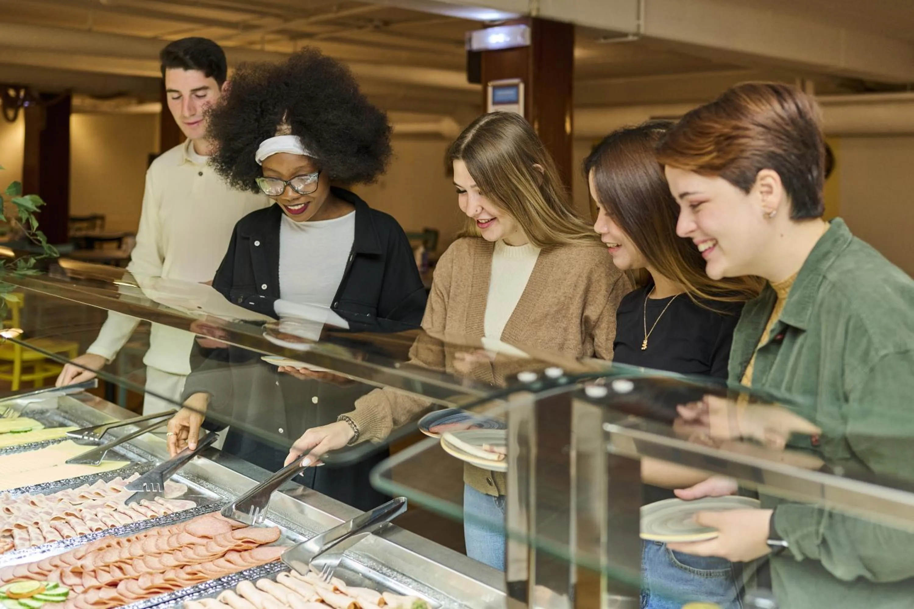 Breakfast in a&o Hamburg Reeperbahn