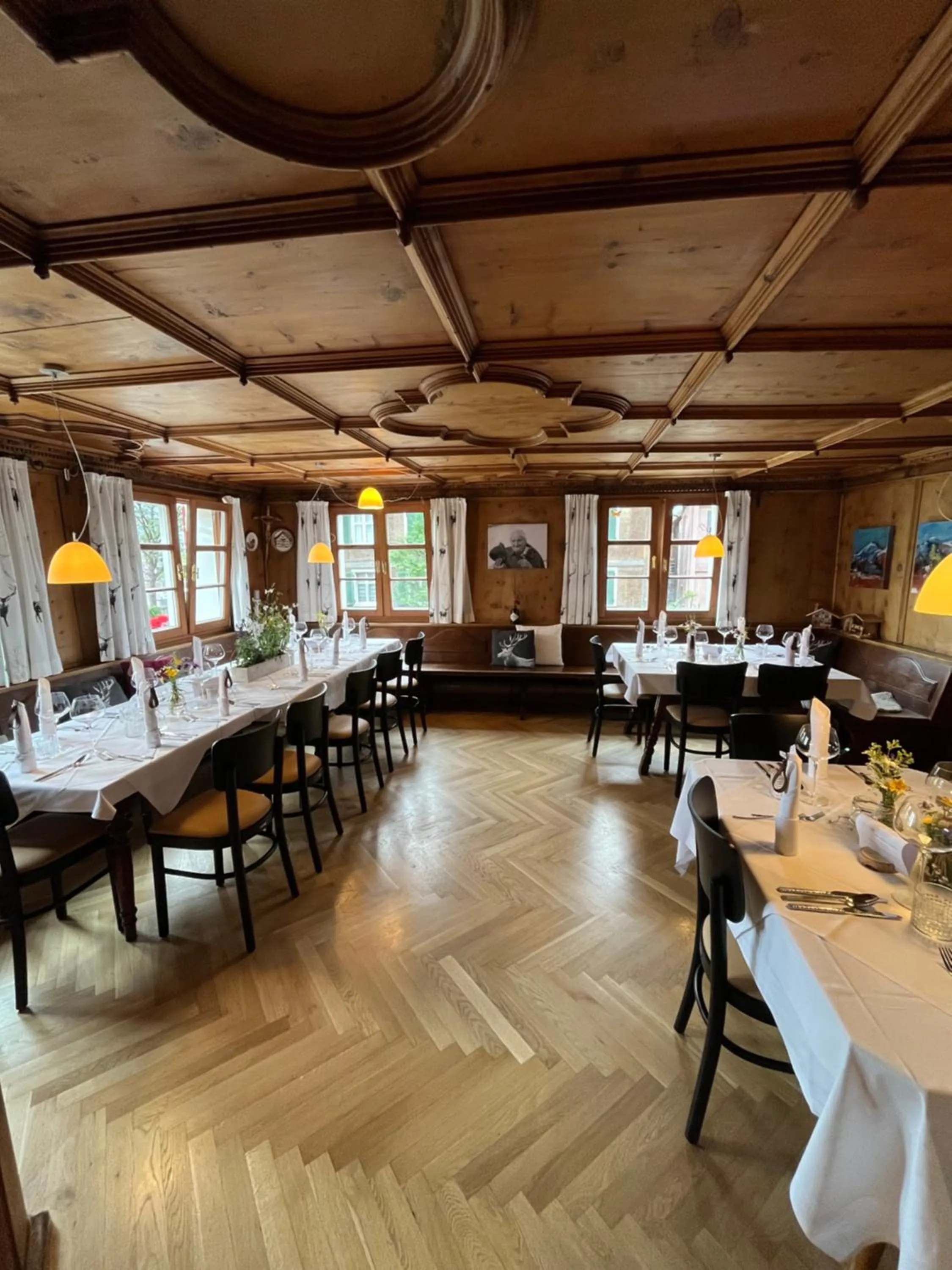 Restaurant/places to eat in Gasthaus Rössle