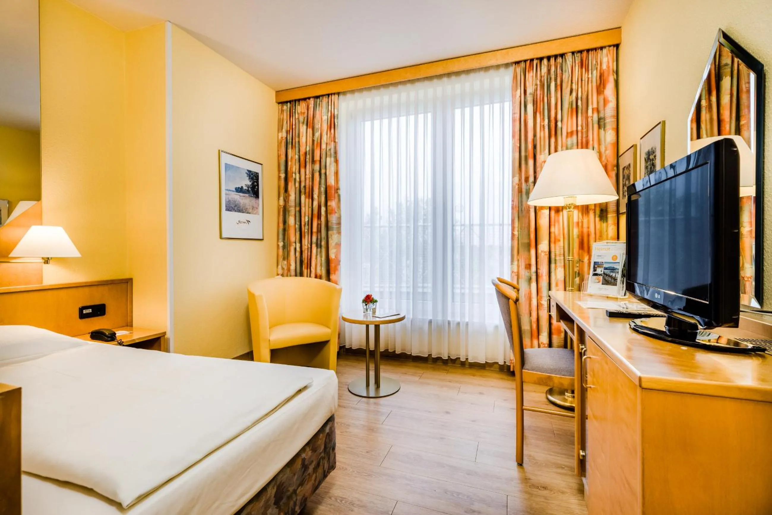 Photo of the whole room, Bed in Taste Hotel Dresden-ehemals Residenz Alt Dresden