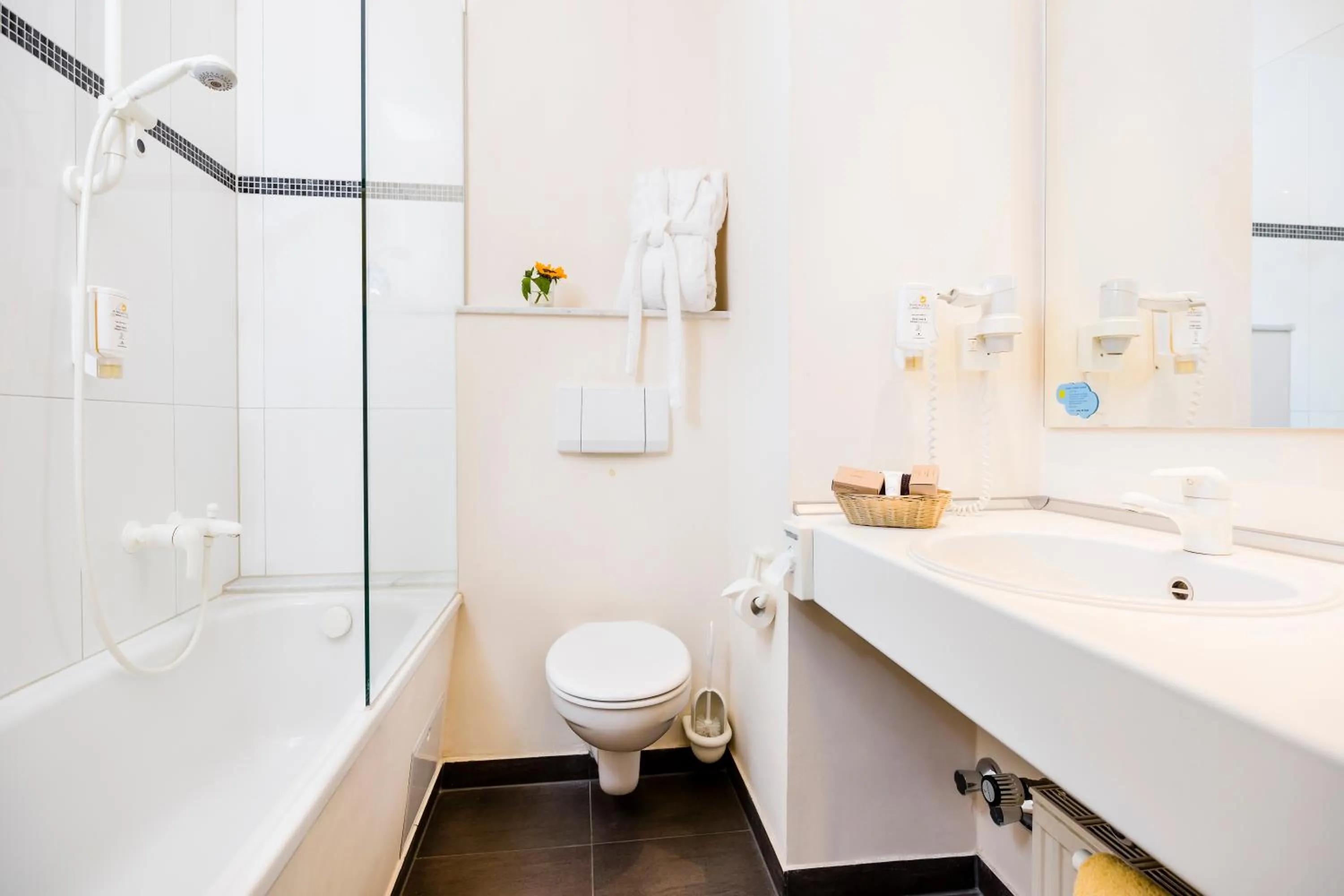 Bathroom in Taste Hotel Dresden-ehemals Residenz Alt Dresden