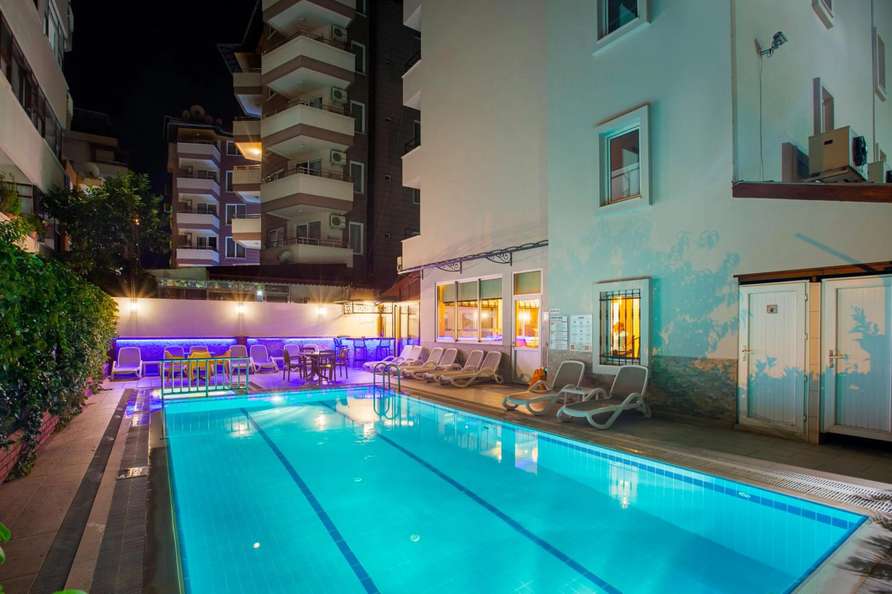 Alanya Beach Hotel