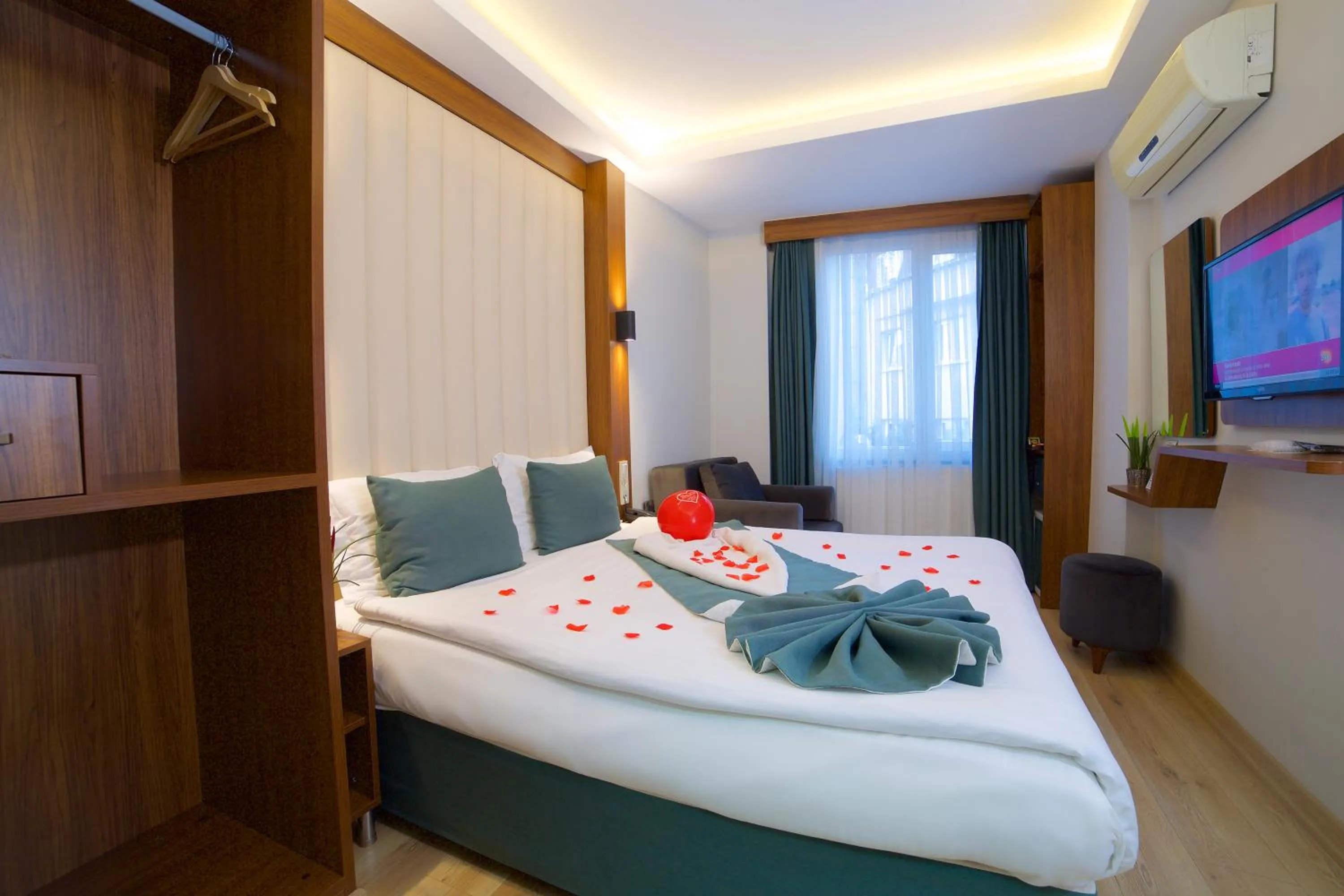 Bed in Hotel Black Tulip