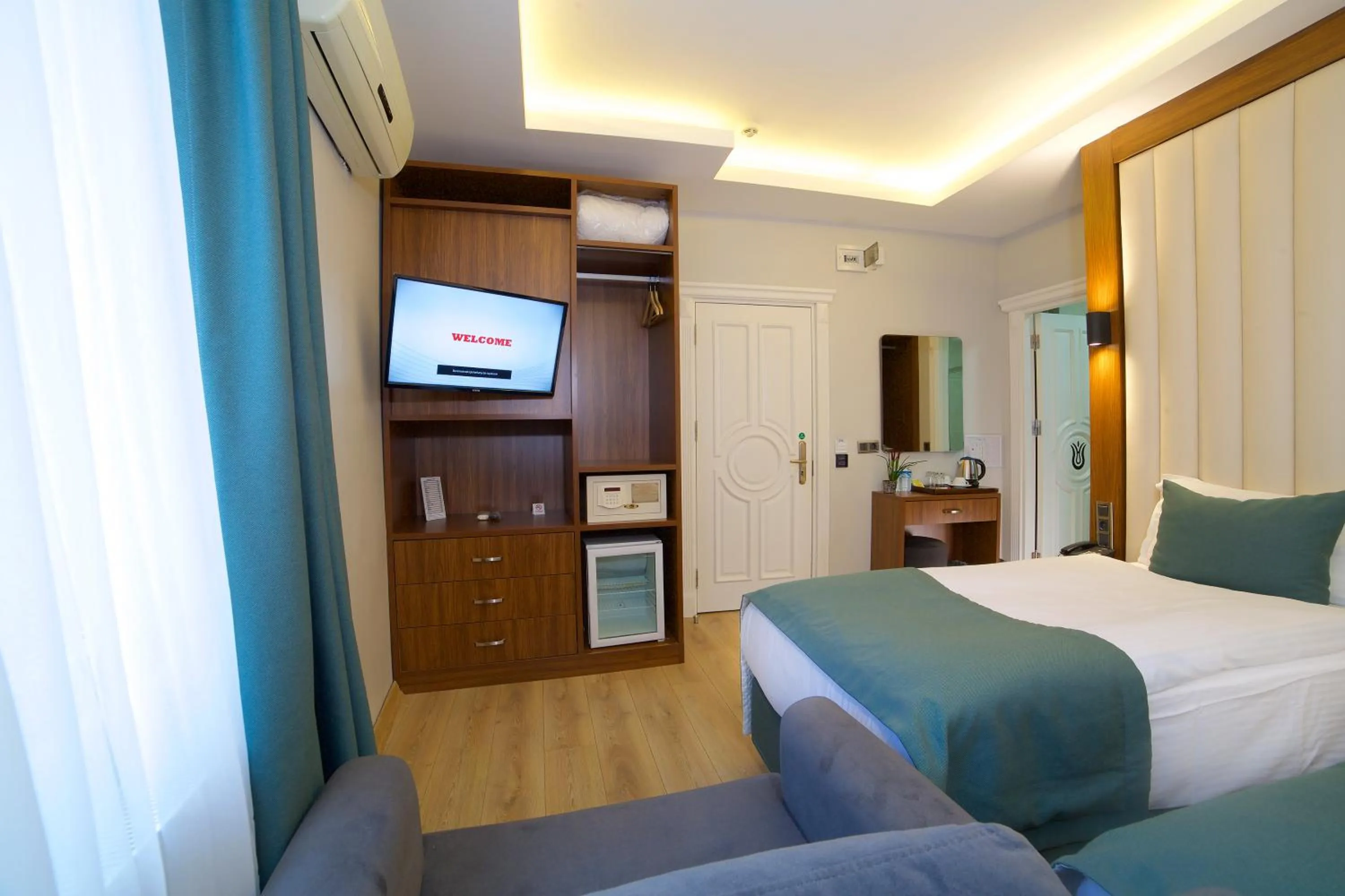 Photo of the whole room, Bed in Hotel Black Tulip