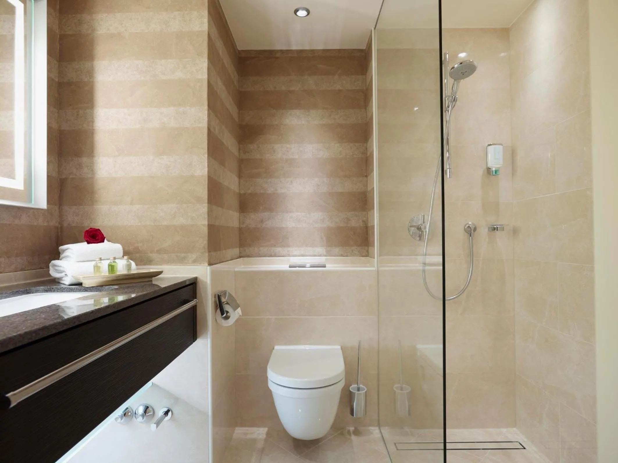 Bathroom in Land & Golf Hotel Stromberg