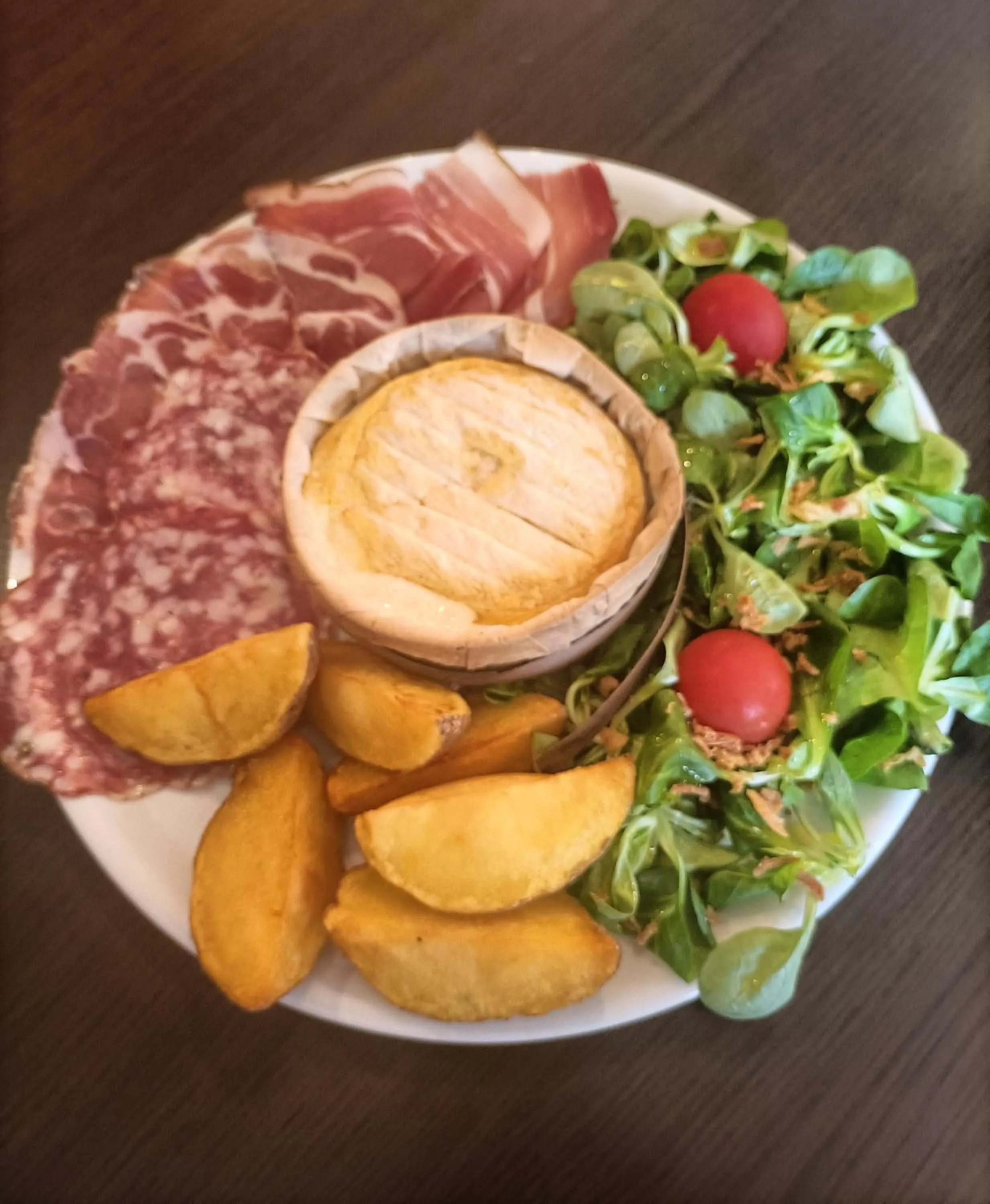 Restaurant/places to eat in Hotel Plein Soleil