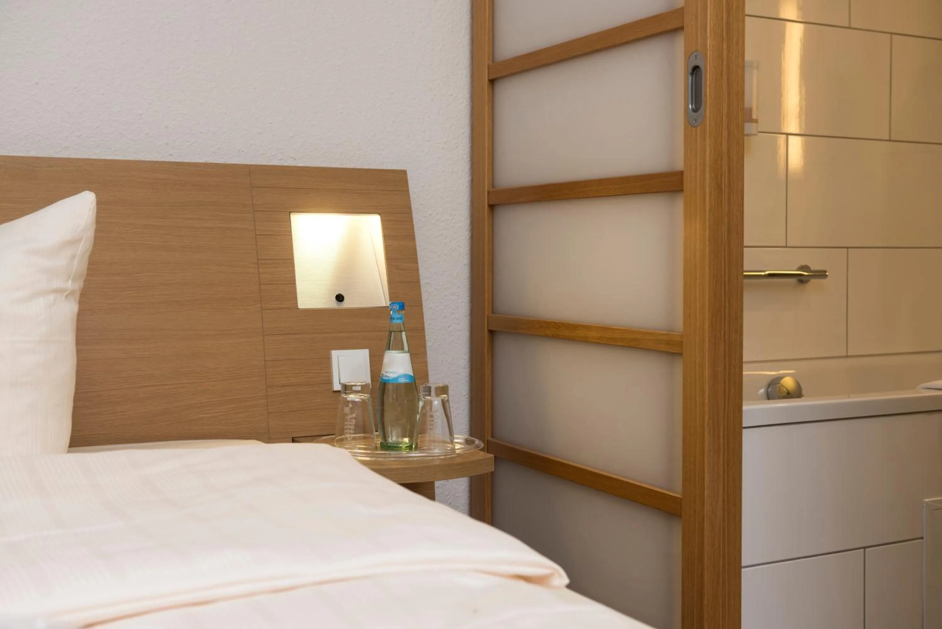 Bed in Mercure Hotel Saarbrücken Süd