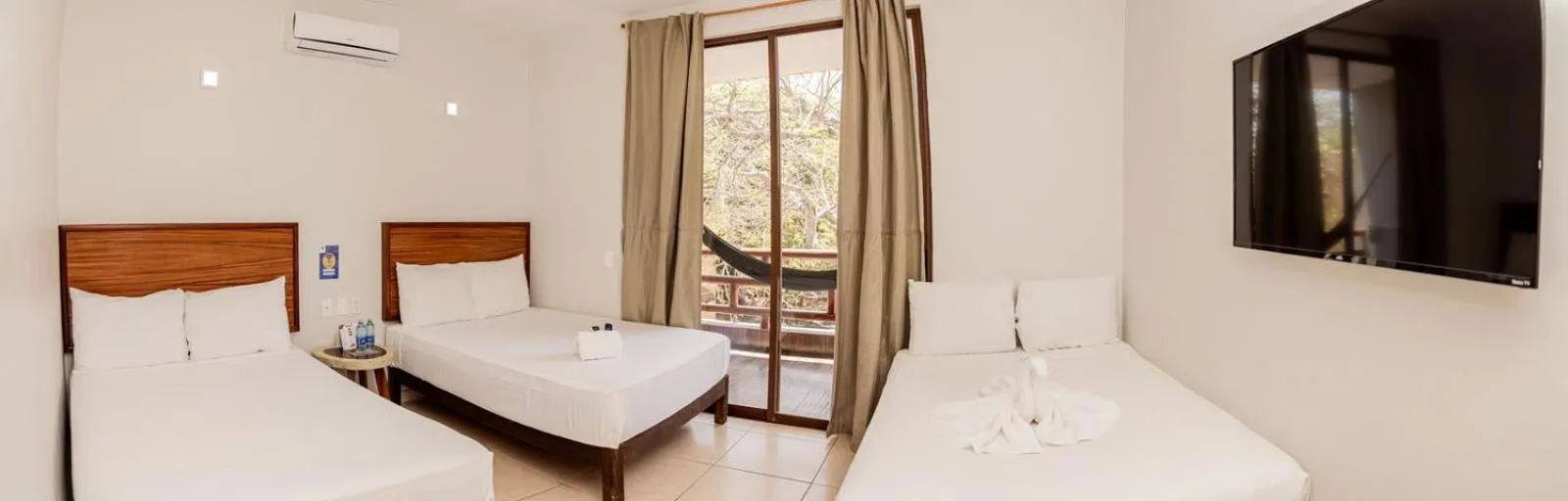 Bed in Hotel Aldea Sol