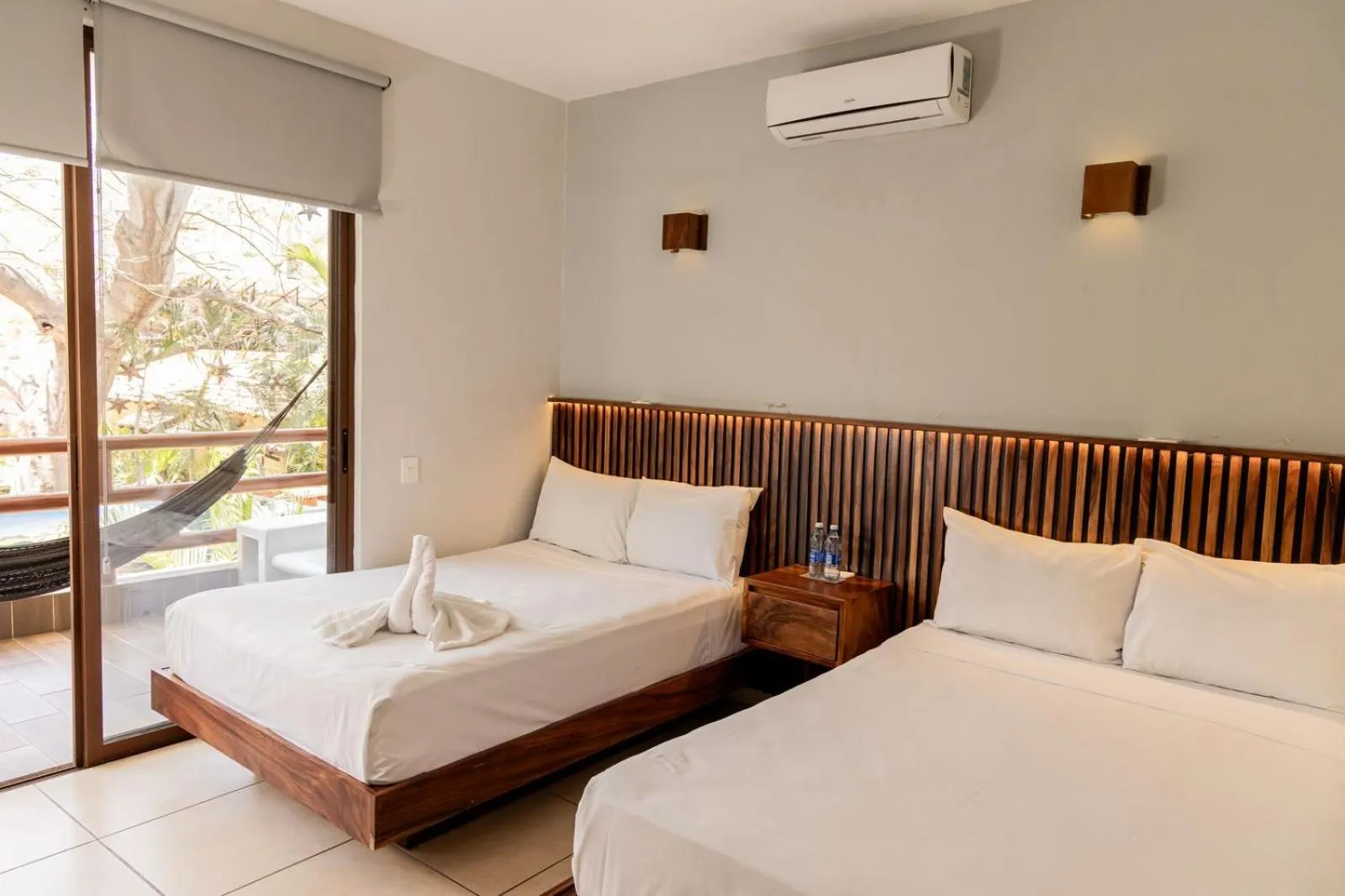 Bed in Hotel Aldea Sol