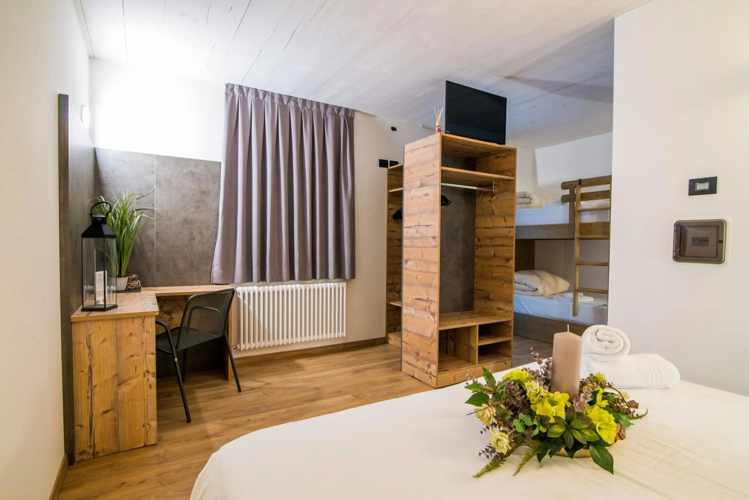 Bedroom, Bed in Hotel Alla Fonte