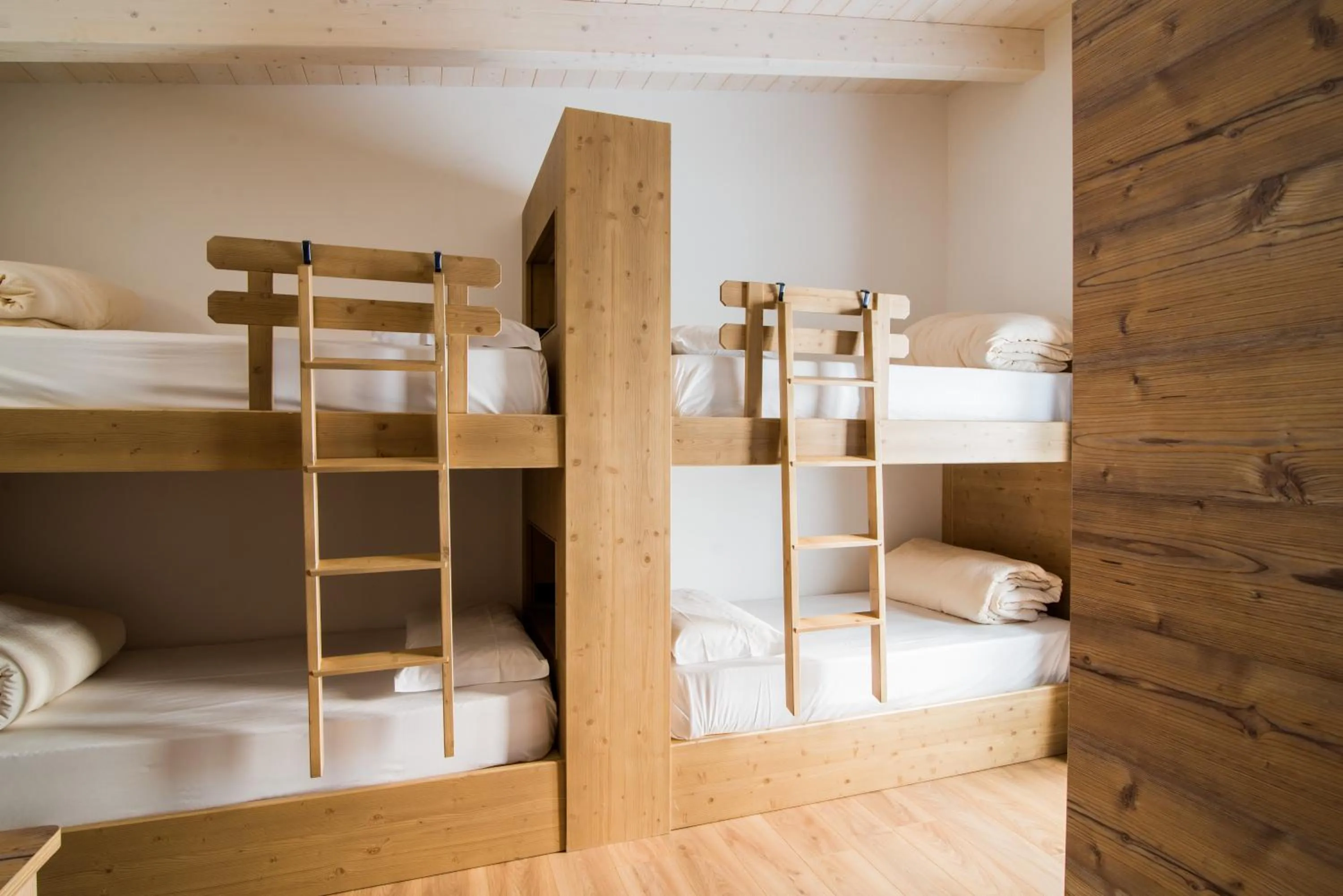bunk bed, Bed in Hotel Alla Fonte