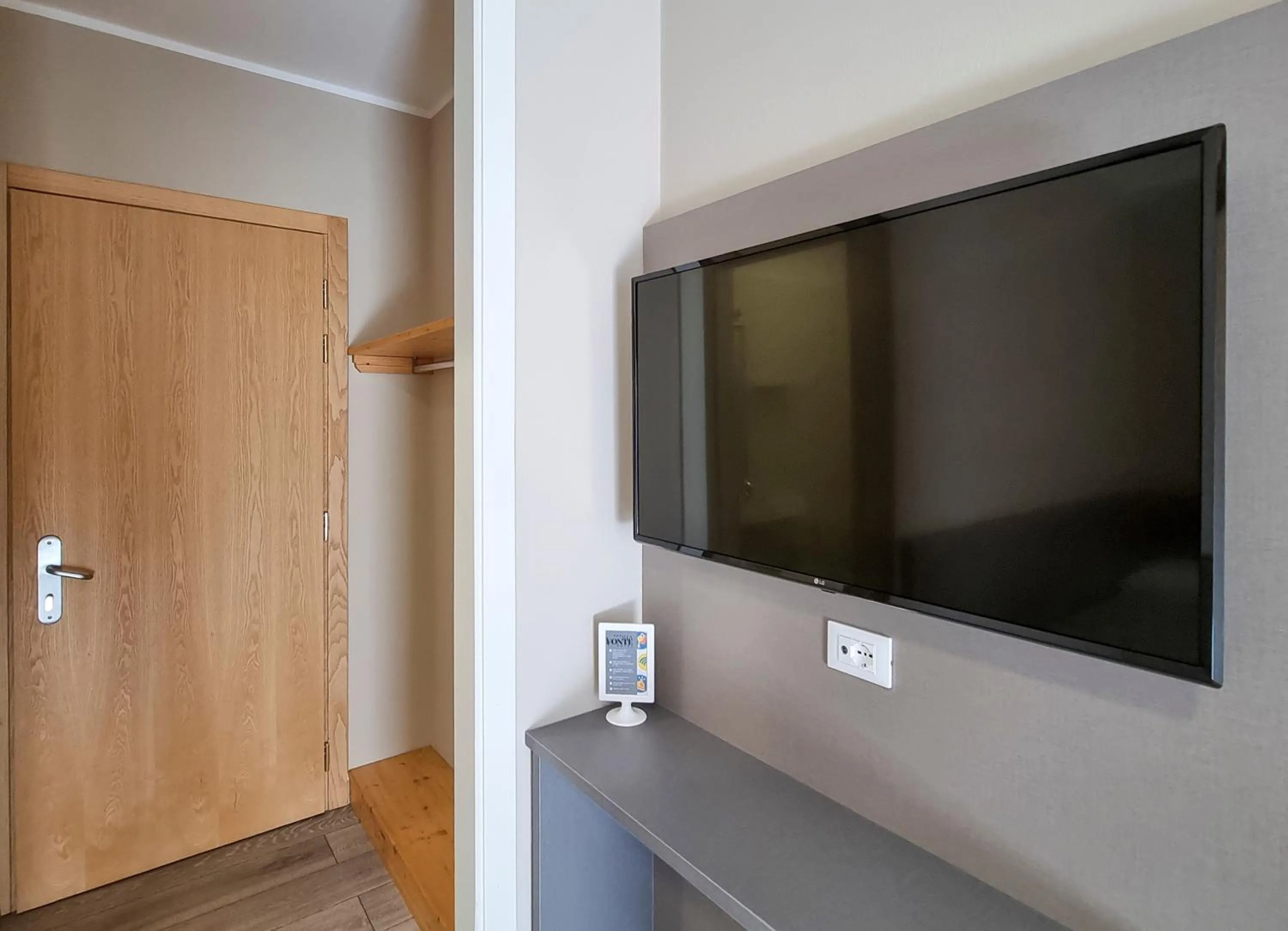 TV and multimedia in Hotel Alla Fonte