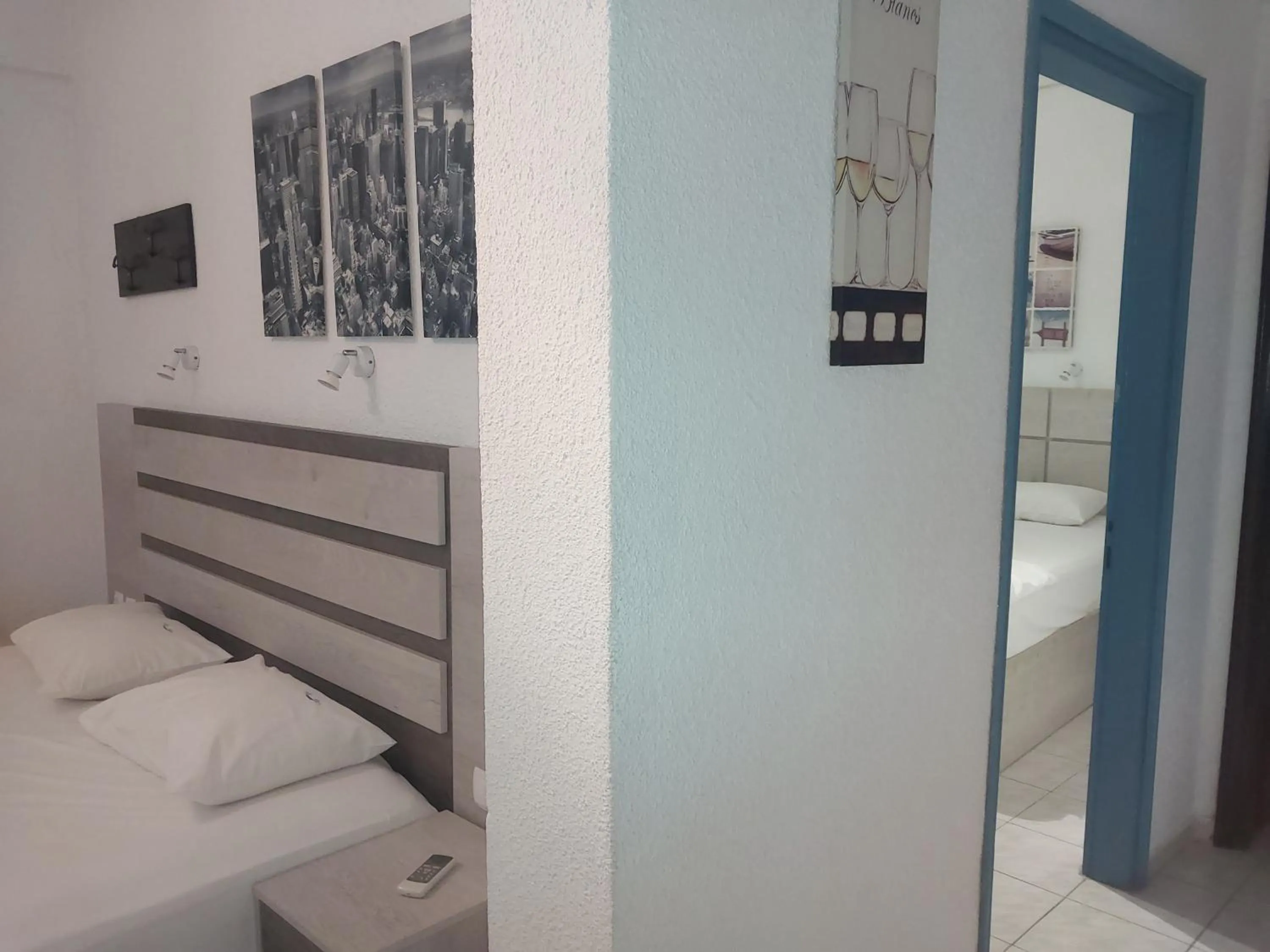 Photo of the whole room, Bed in Tassos 2