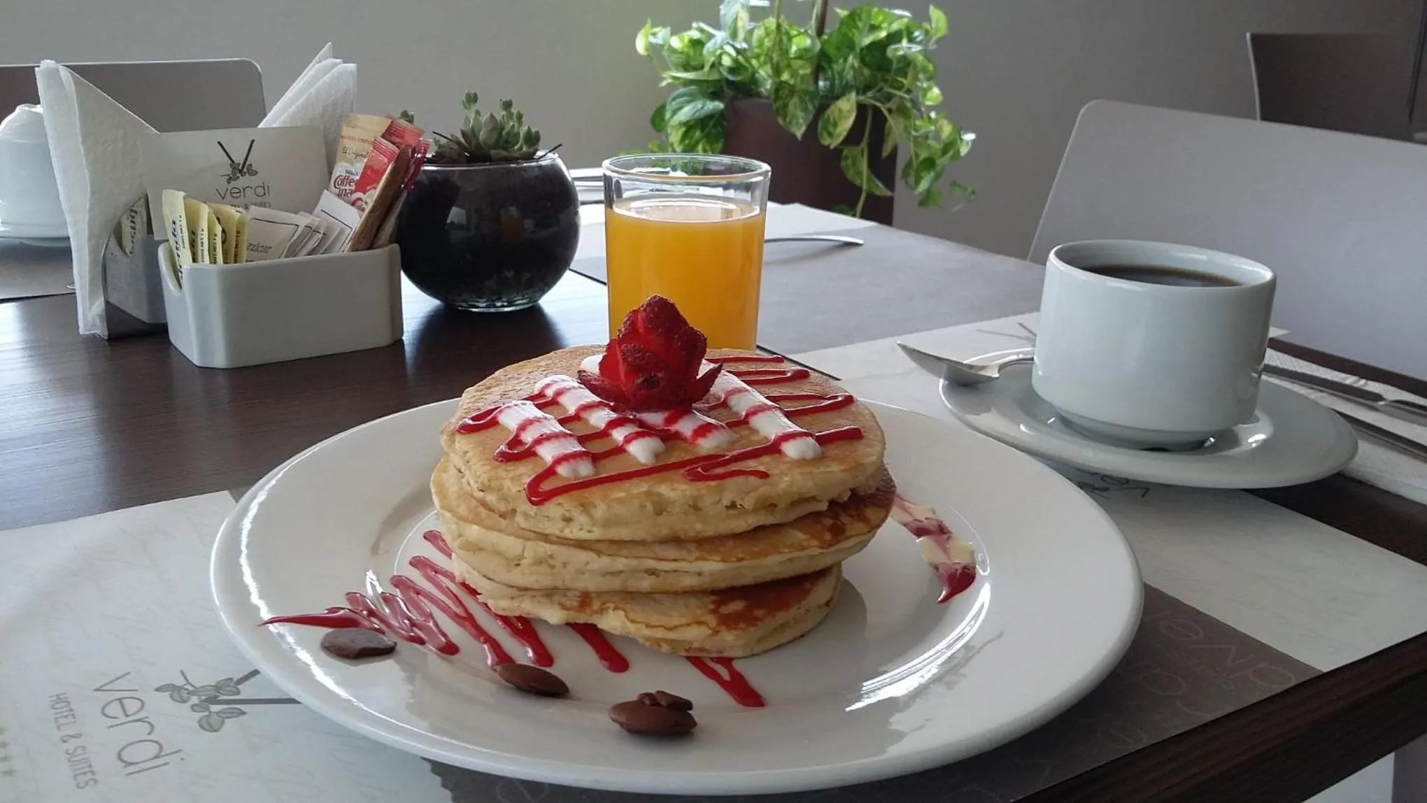 Breakfast in Hotel Verdi