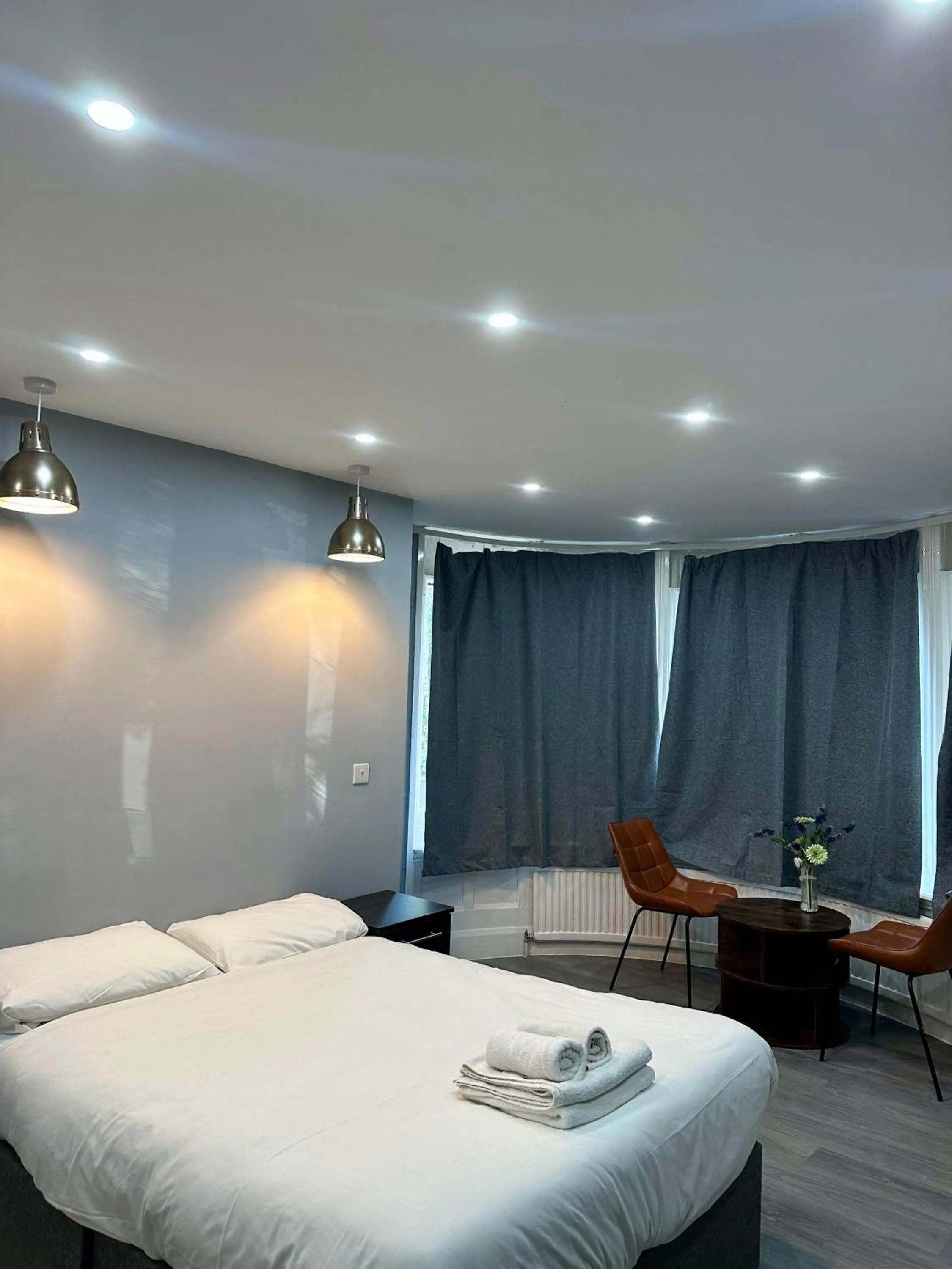 Bedroom, Bed in Croft Hotel