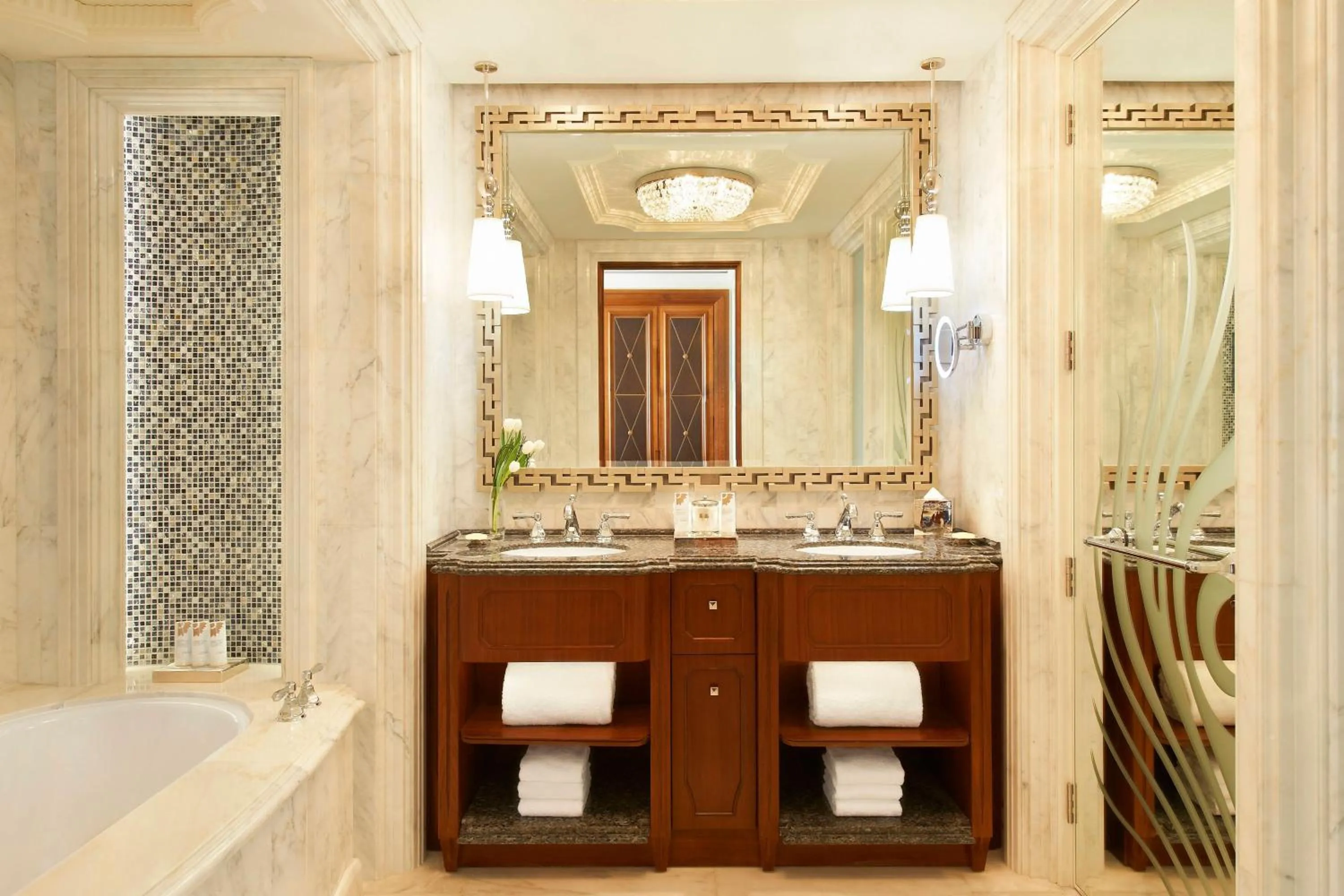 Bathroom in The St. Regis Abu Dhabi