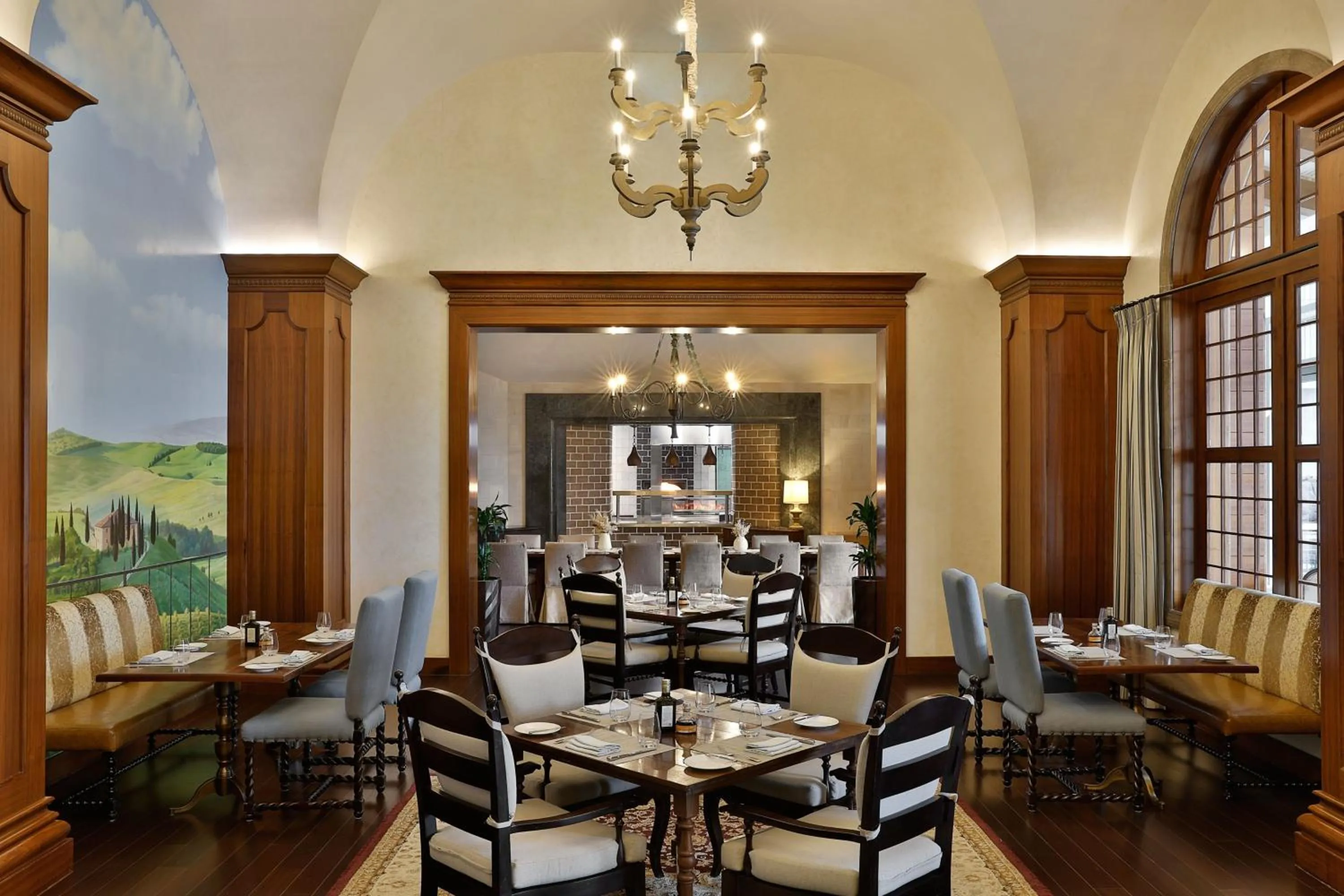 Restaurant/places to eat in The St. Regis Abu Dhabi