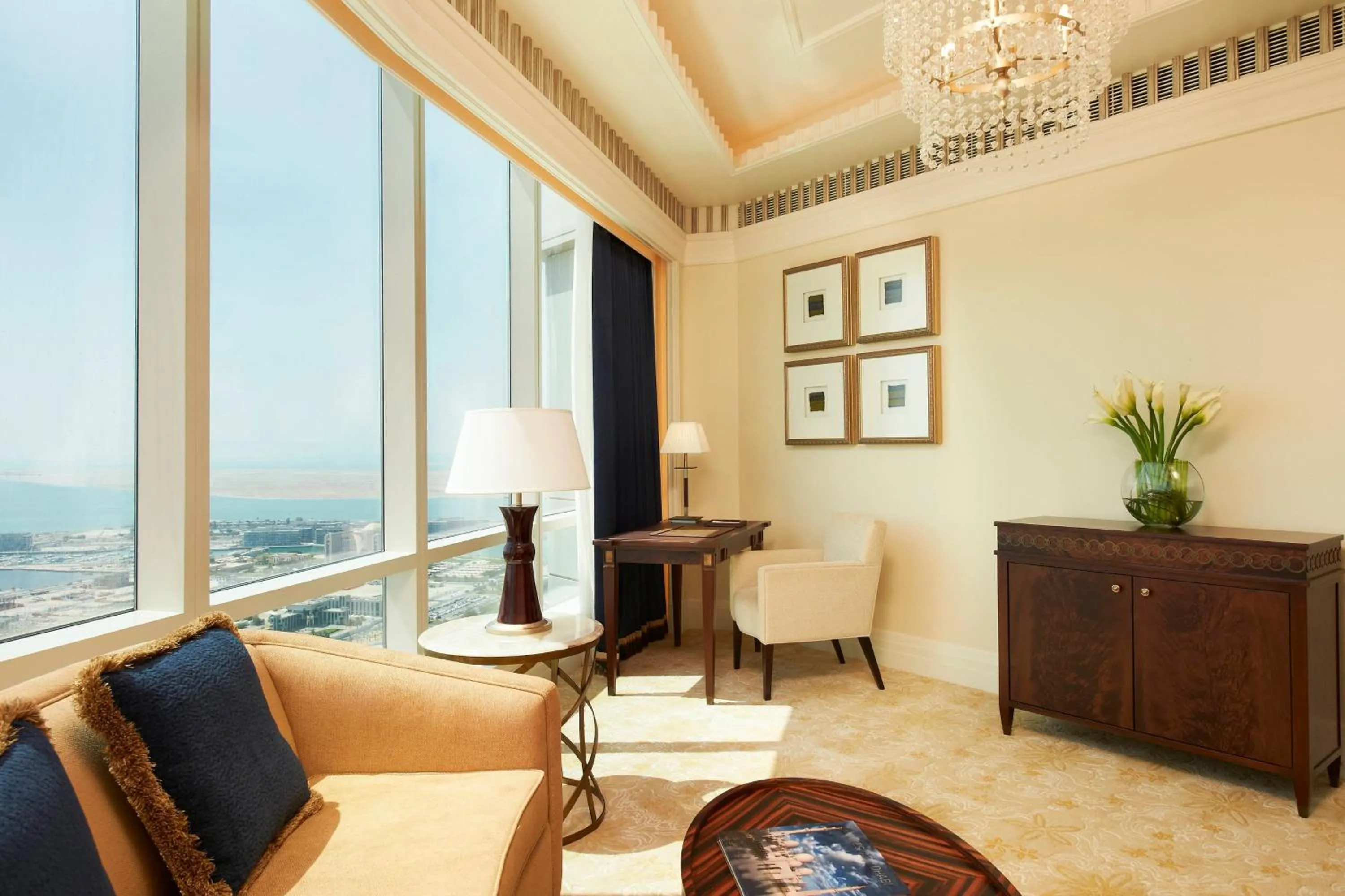 Living room in The St. Regis Abu Dhabi