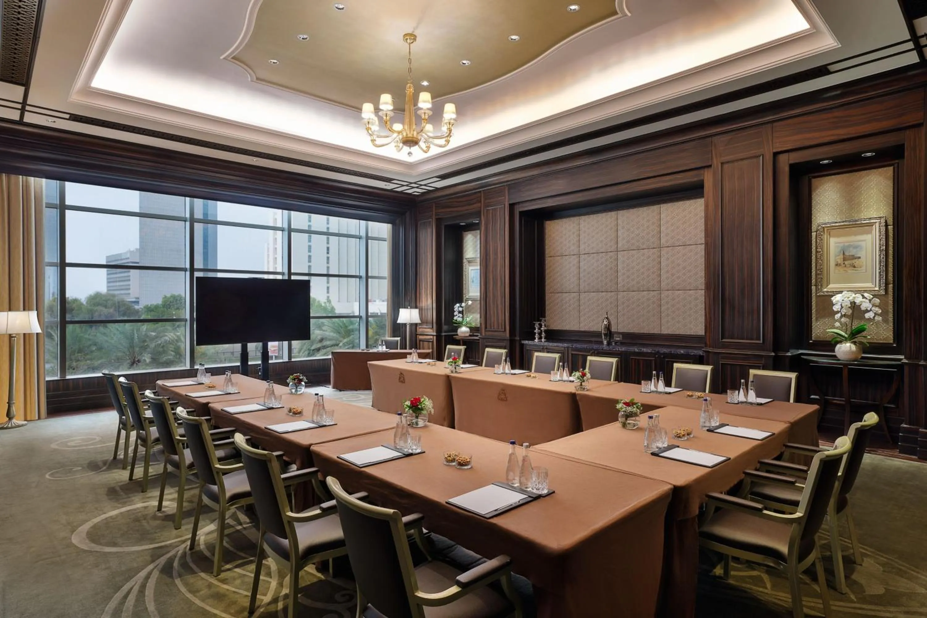 Meeting/conference room in The St. Regis Abu Dhabi